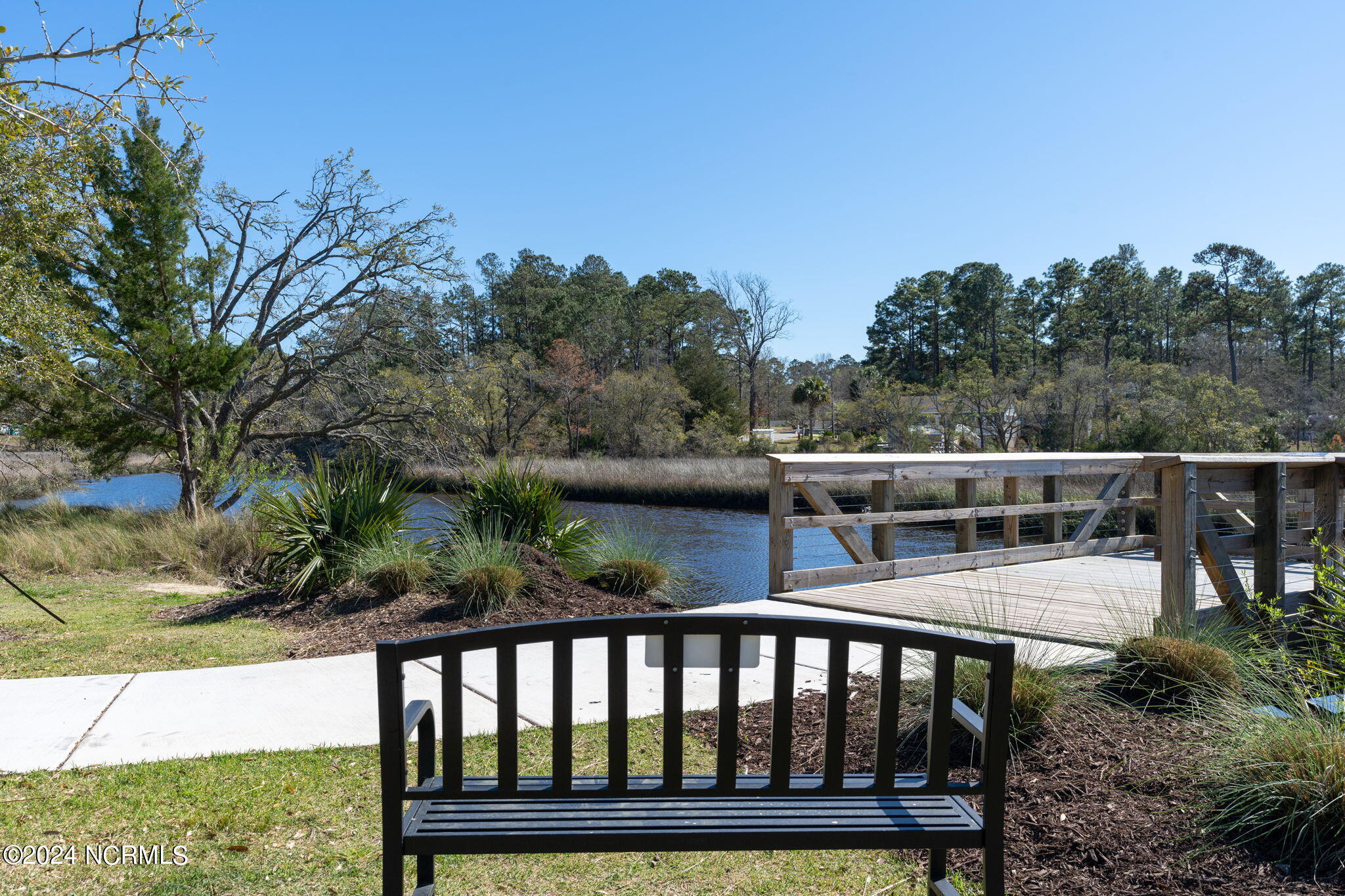 1721 Windward Place SW