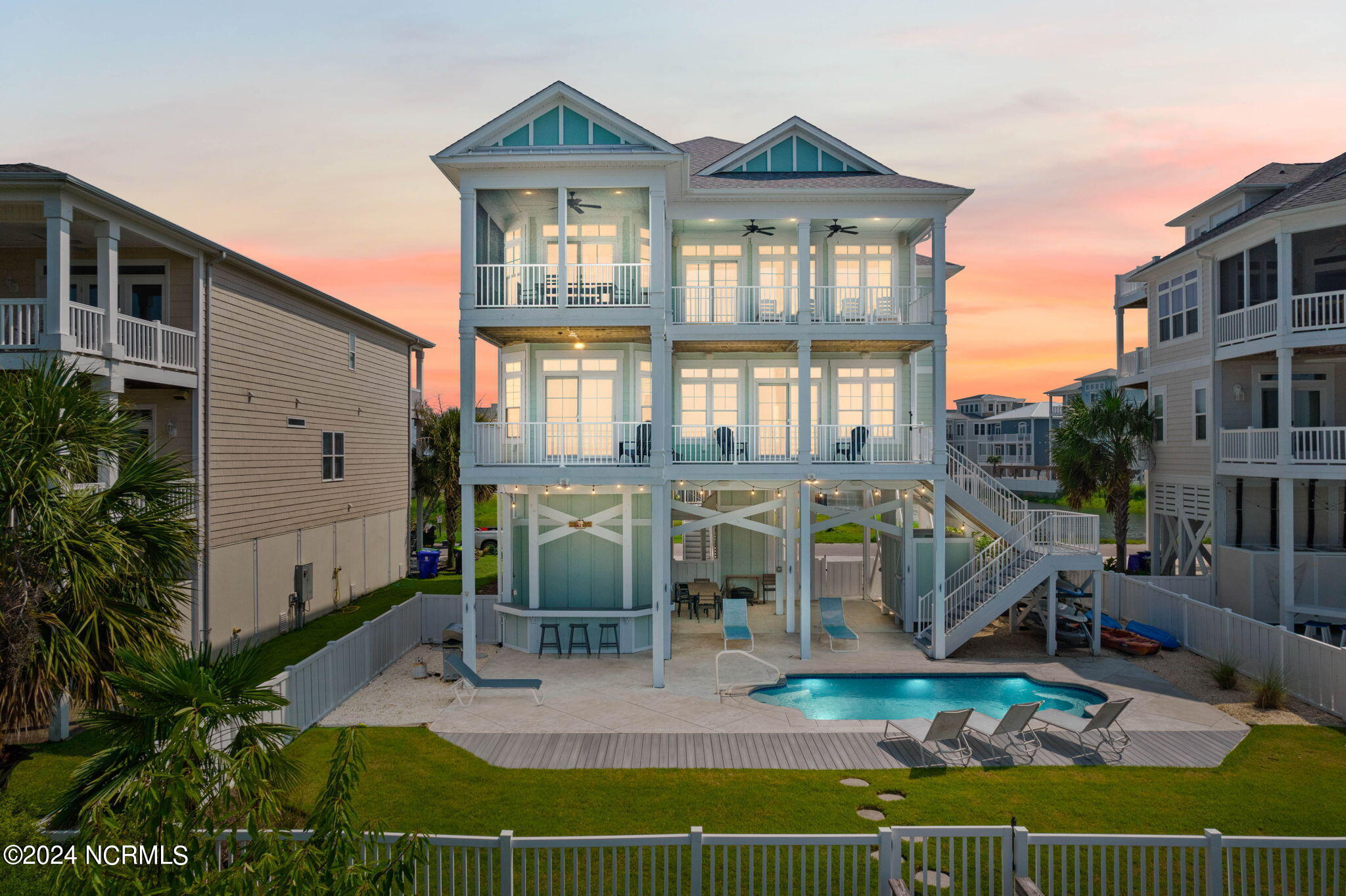 139 Via Old Sound Boulevard