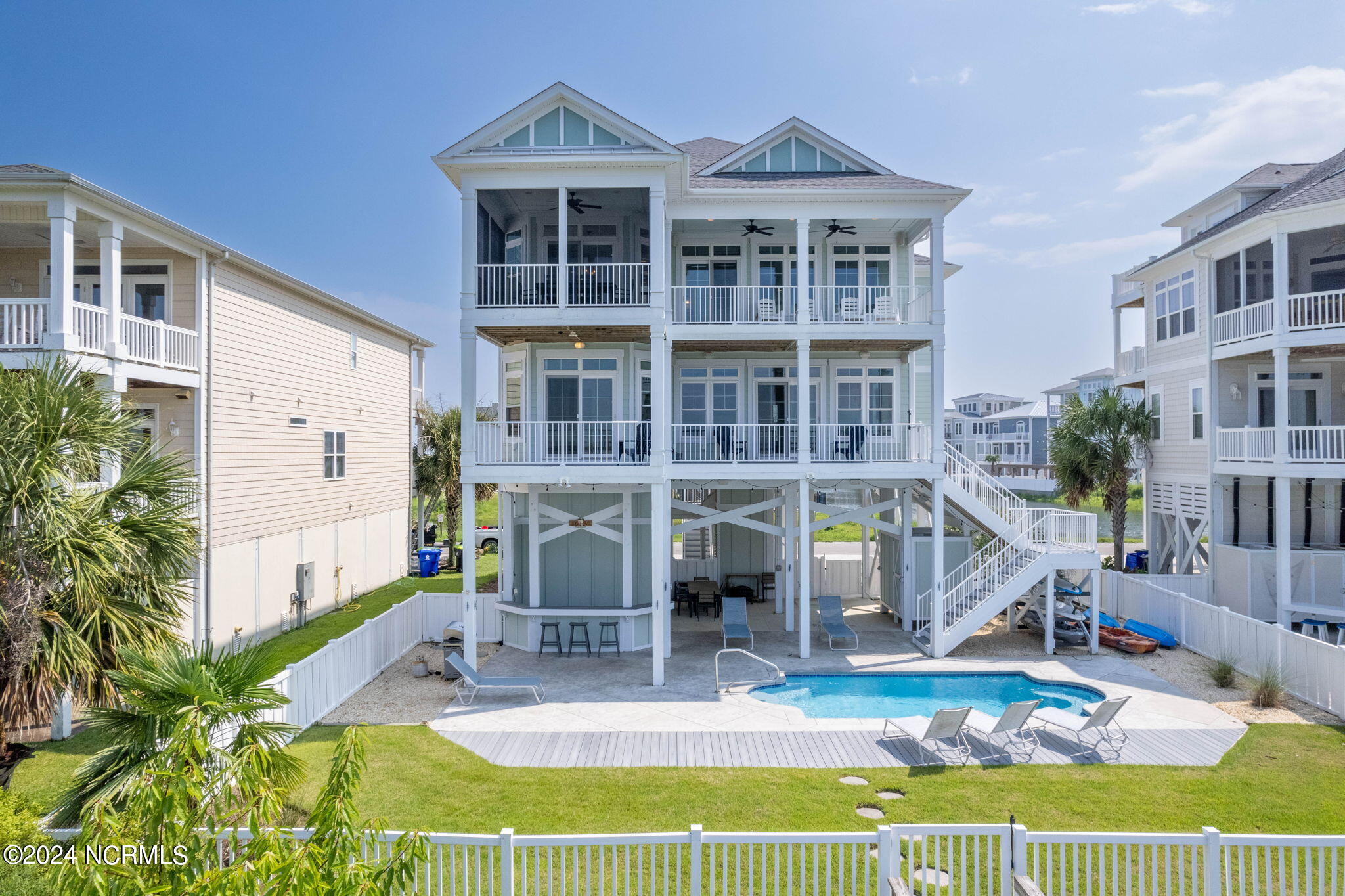 139 Via Old Sound Boulevard