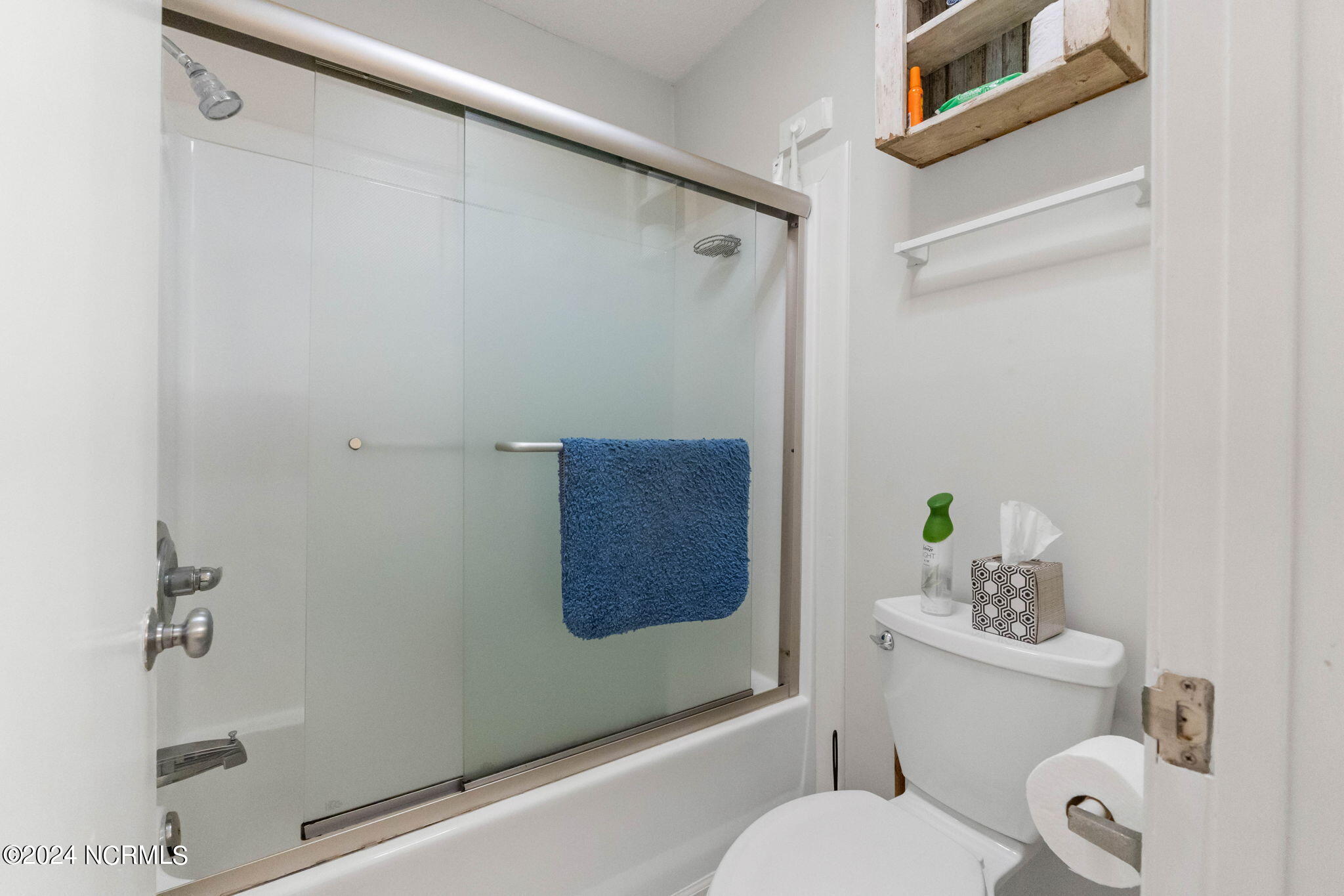 12 Causeway Drive, 303