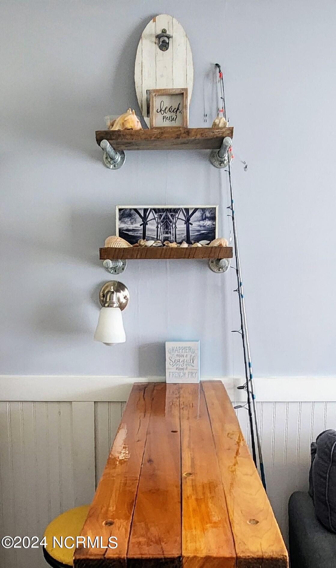 12 Causeway Drive, 208