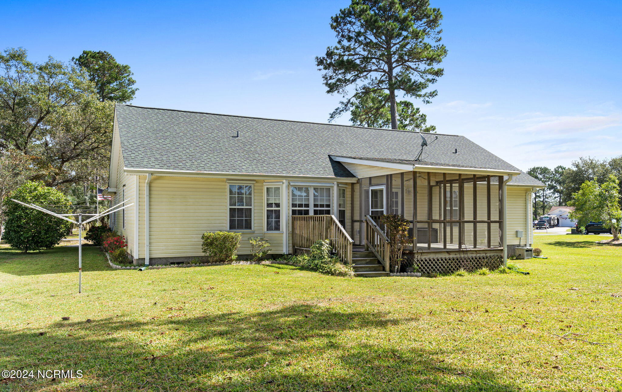 92 Plantation Drive SW