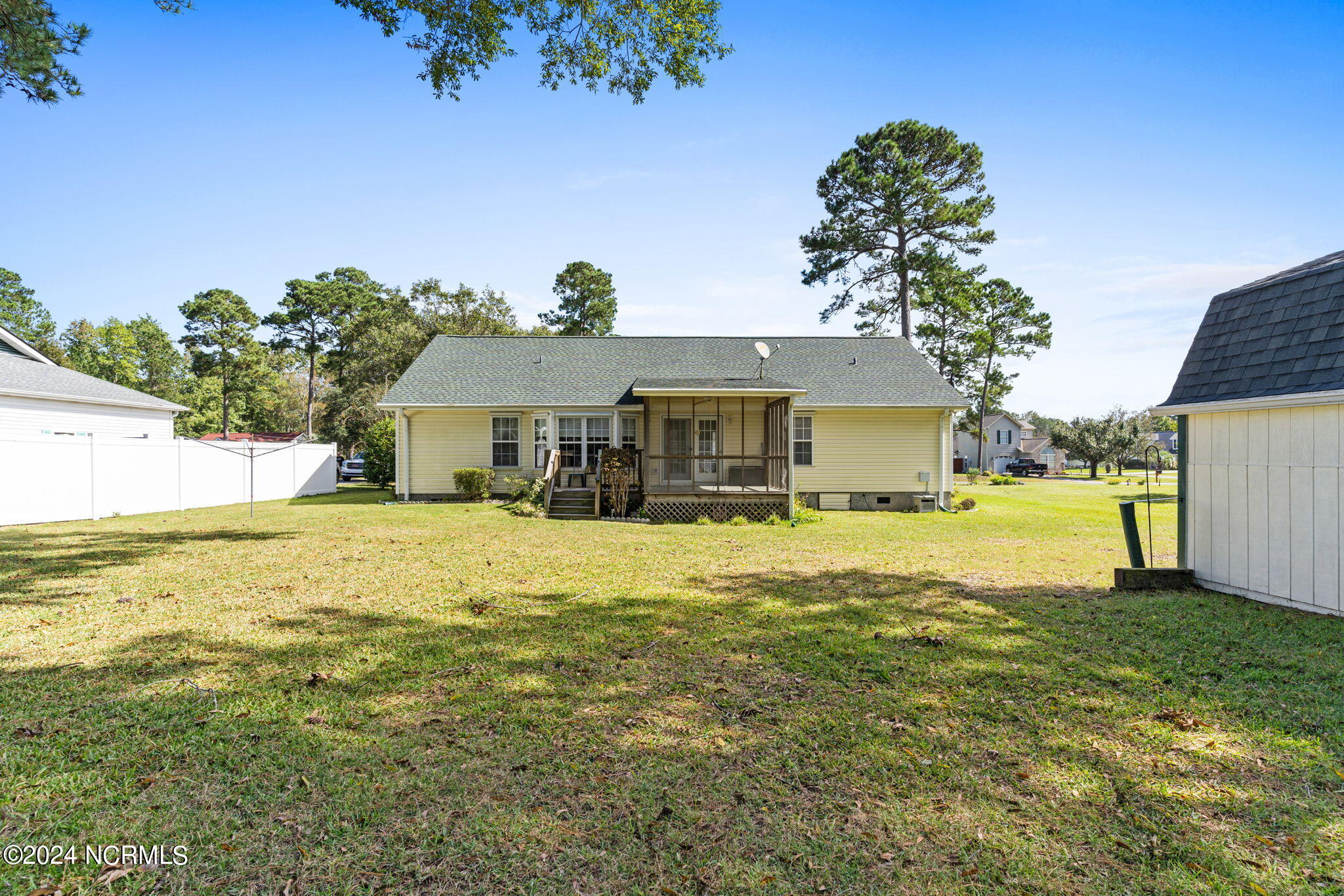 92 Plantation Drive SW