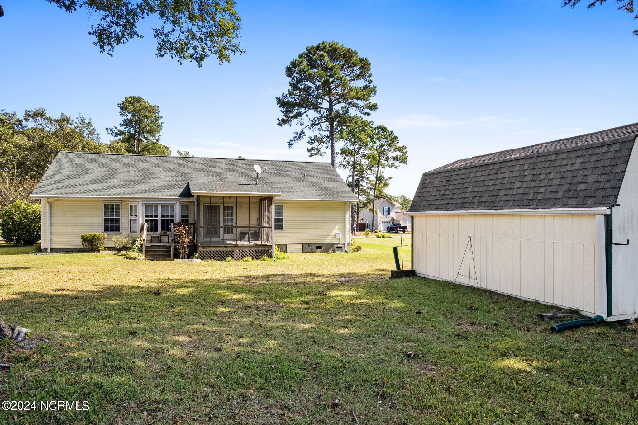 92 Plantation Drive SW