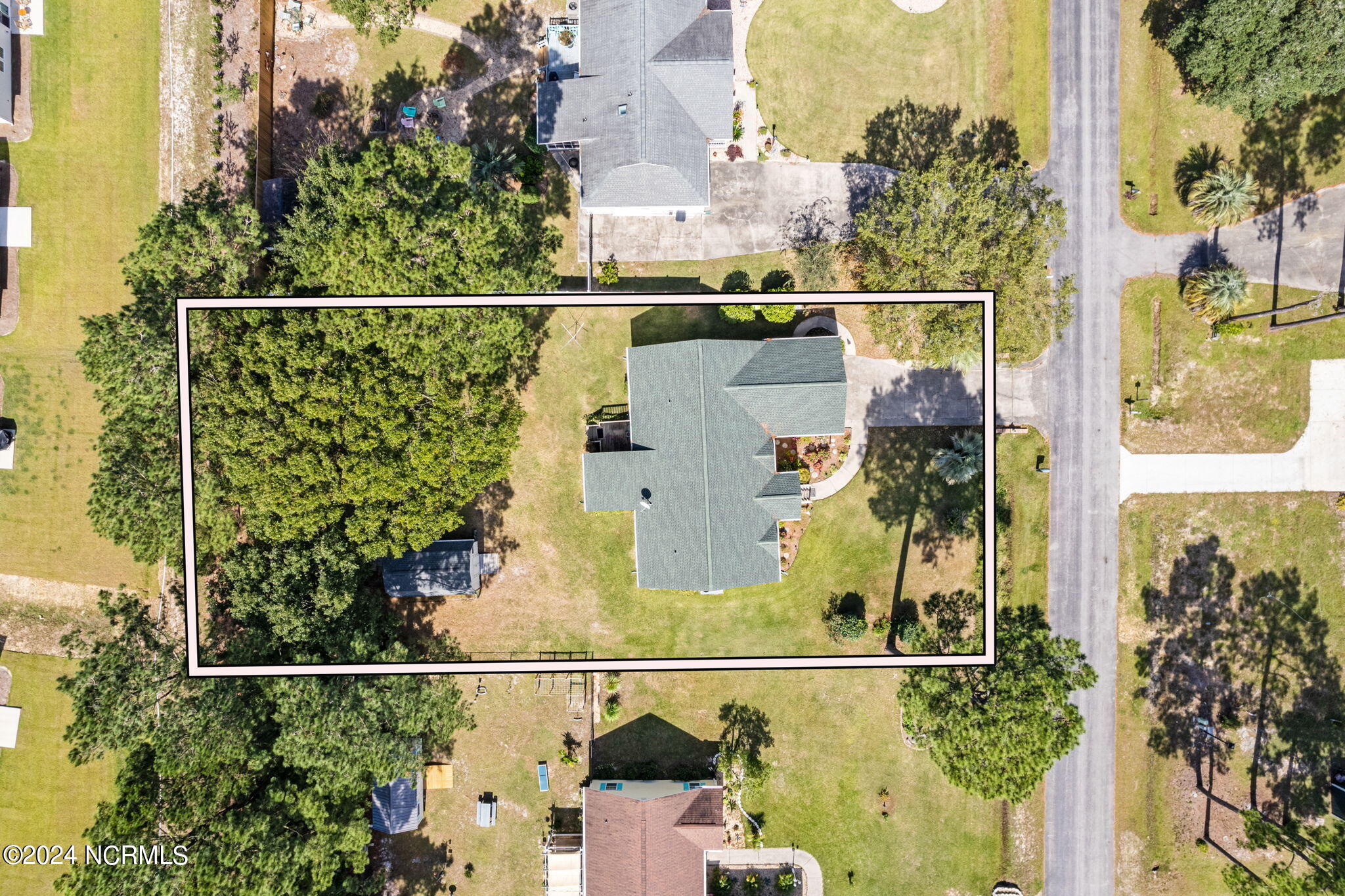 92 Plantation Drive SW