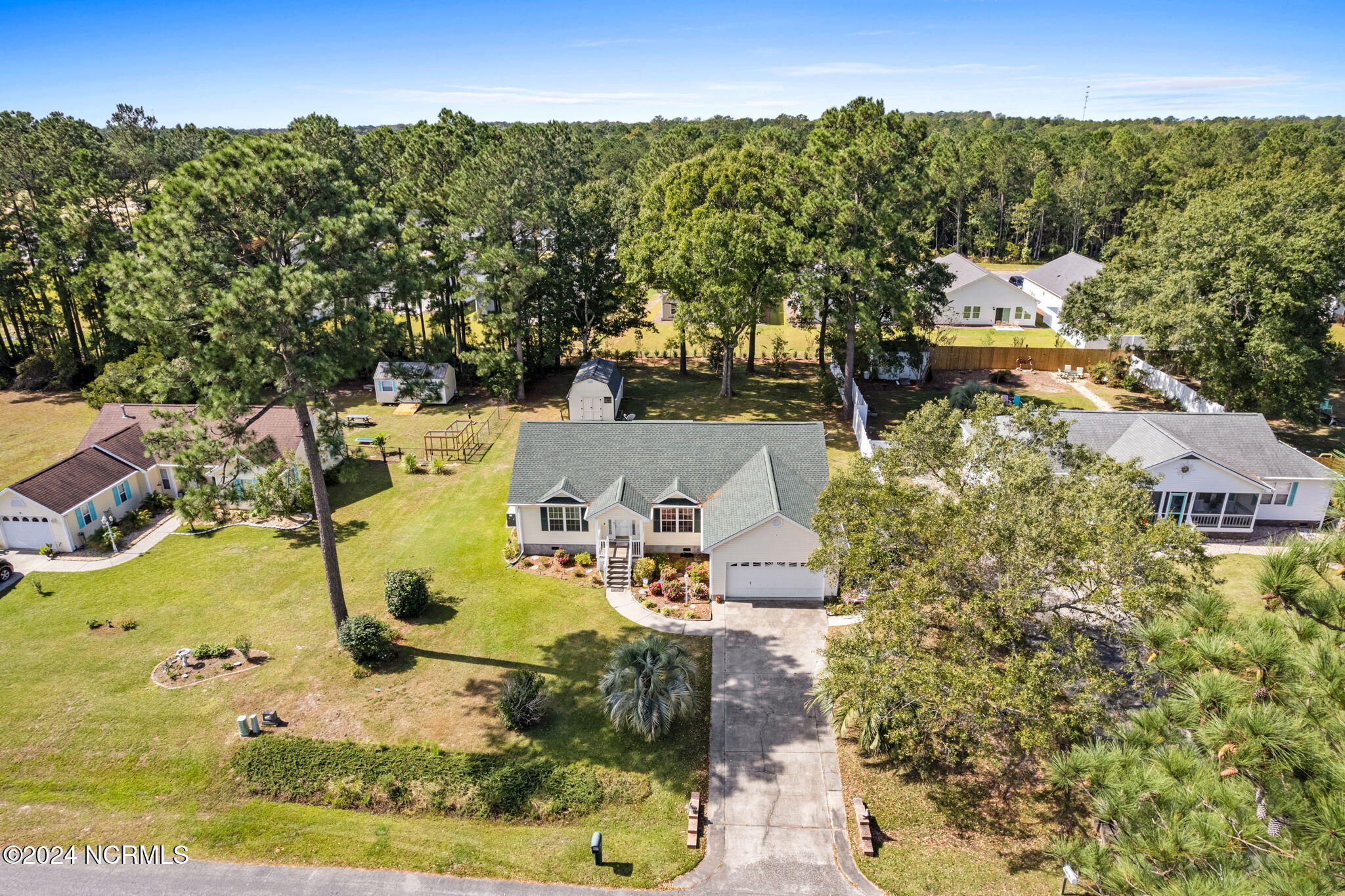 92 Plantation Drive SW