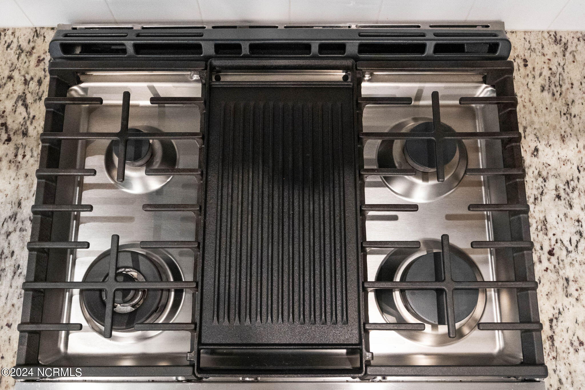 8941 Smithfield Drive NW