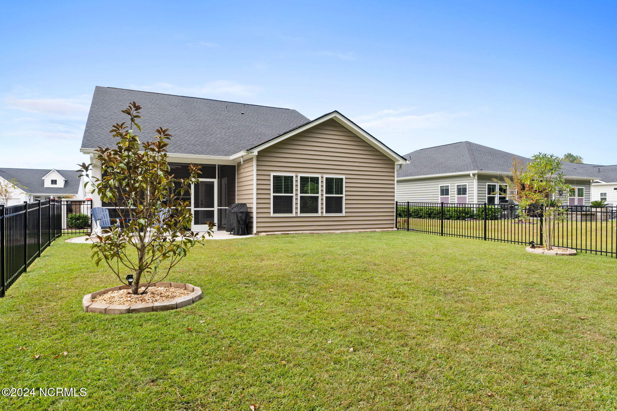 8941 Smithfield Drive NW