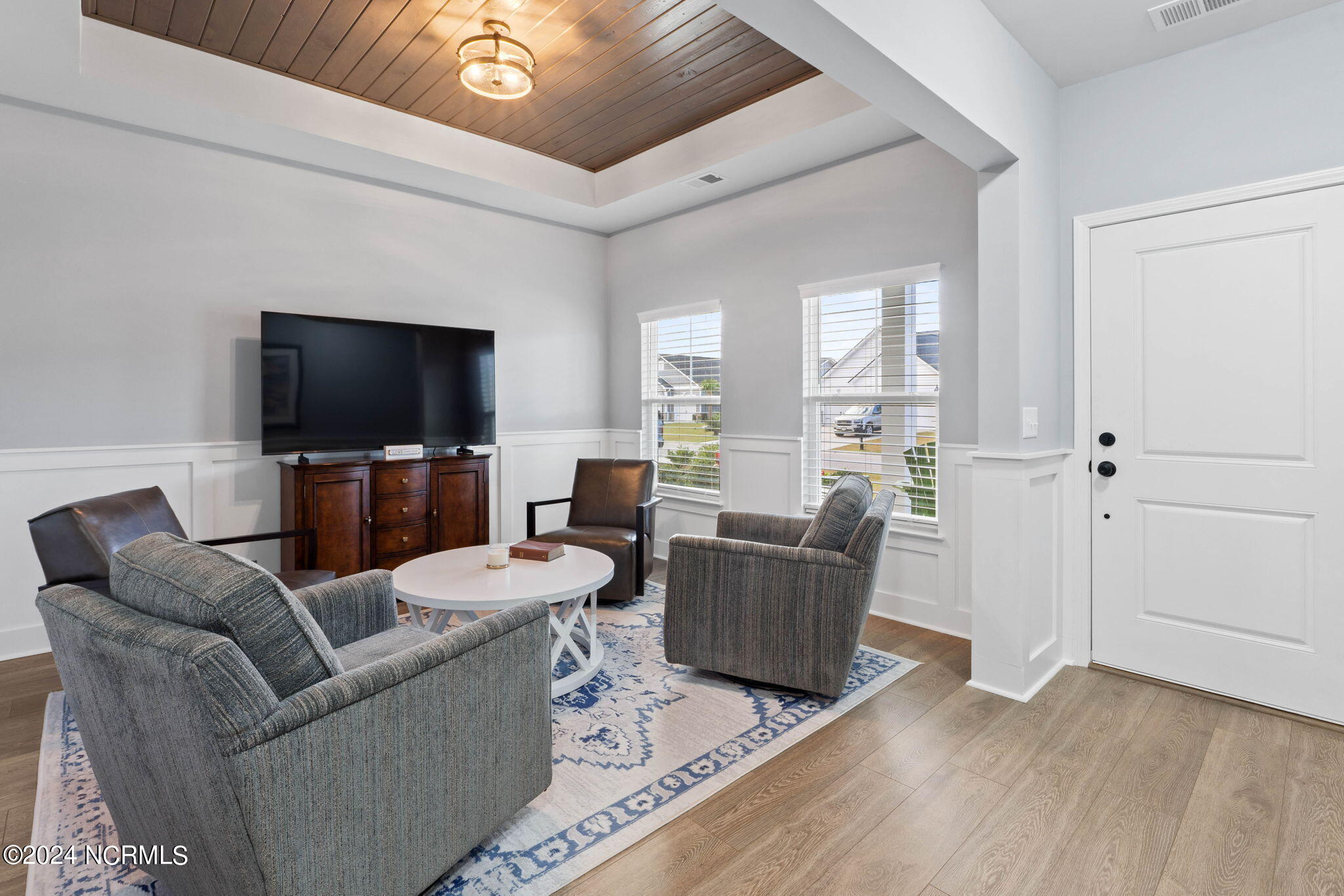 8941 Smithfield Drive NW