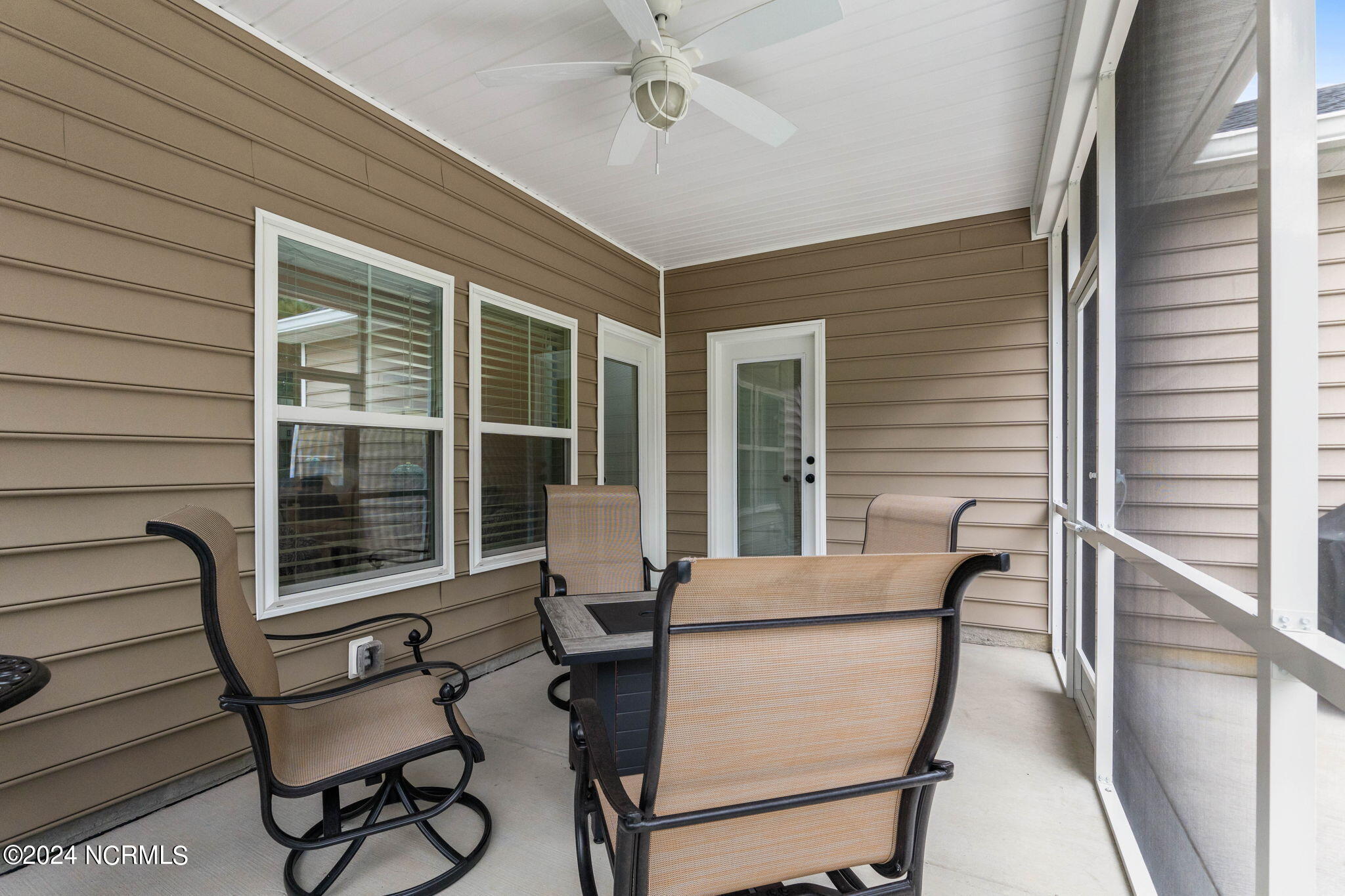 8941 Smithfield Drive NW