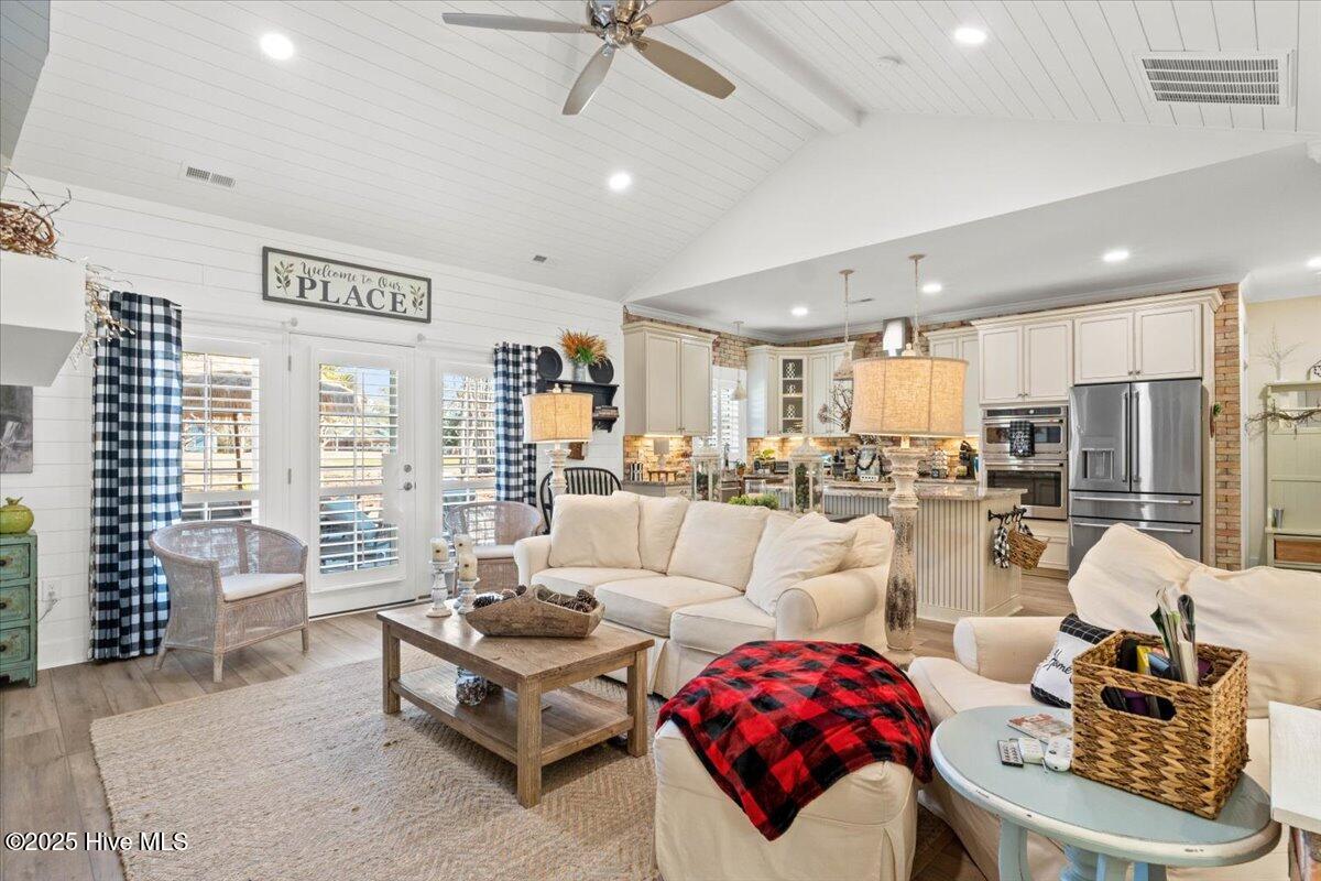 1612 Settlers Way SW