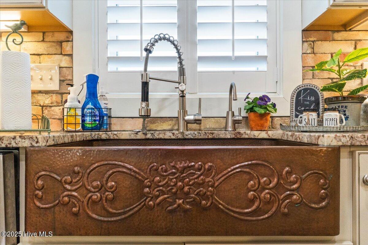 1612 Settlers Way SW