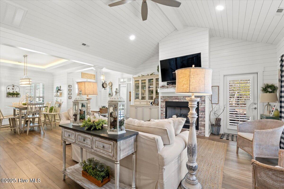 1612 Settlers Way SW