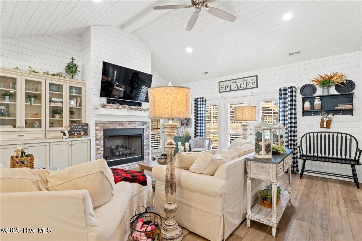 1612 Settlers Way SW