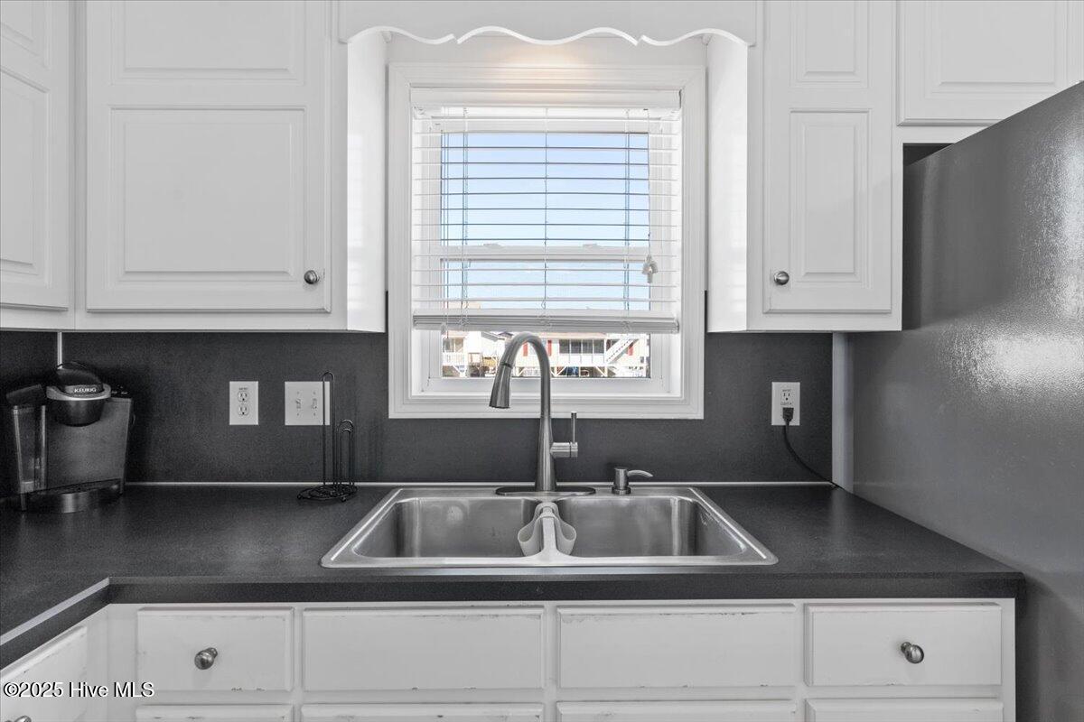 427 1st Street