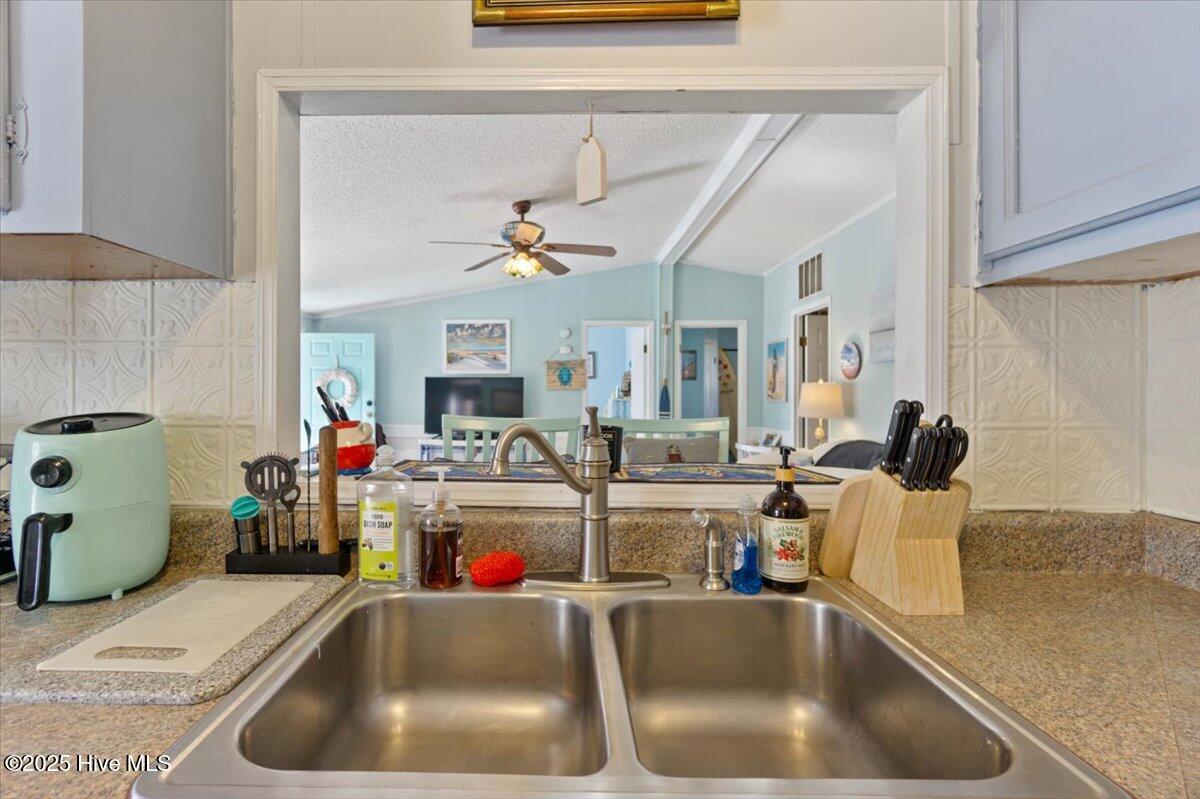 9212 Heritage Drive SW