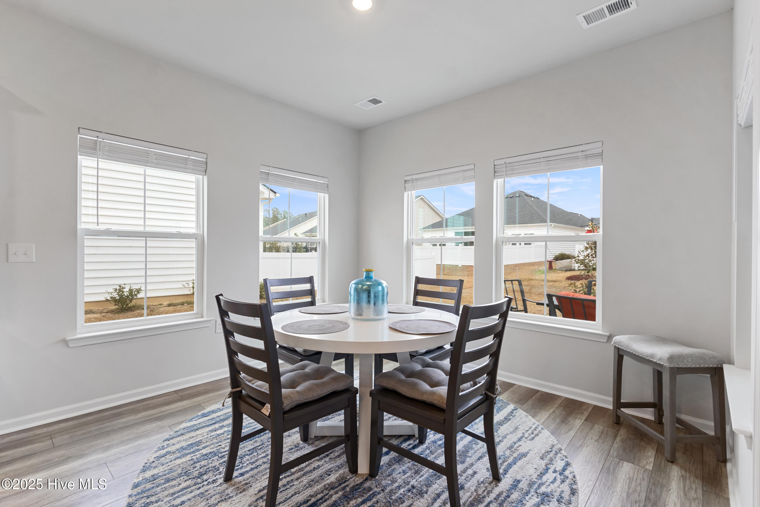 8869 Baton Rouge Avenue NW