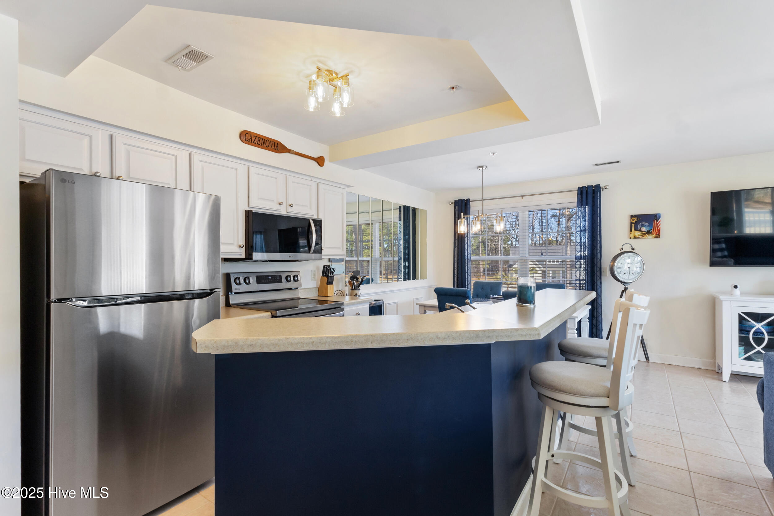 1215 N Middleton Drive NW, 2204