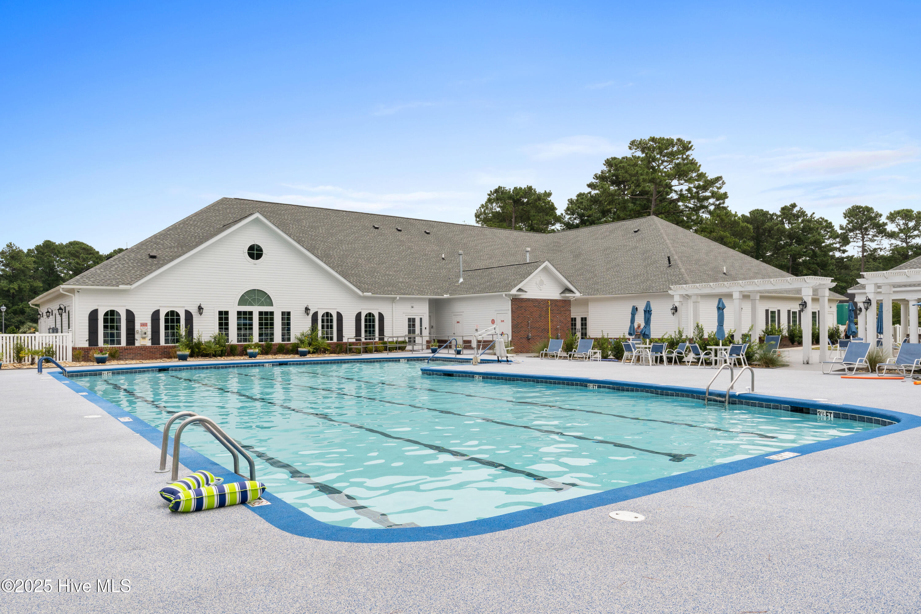 1215 N Middleton Drive NW, 2204