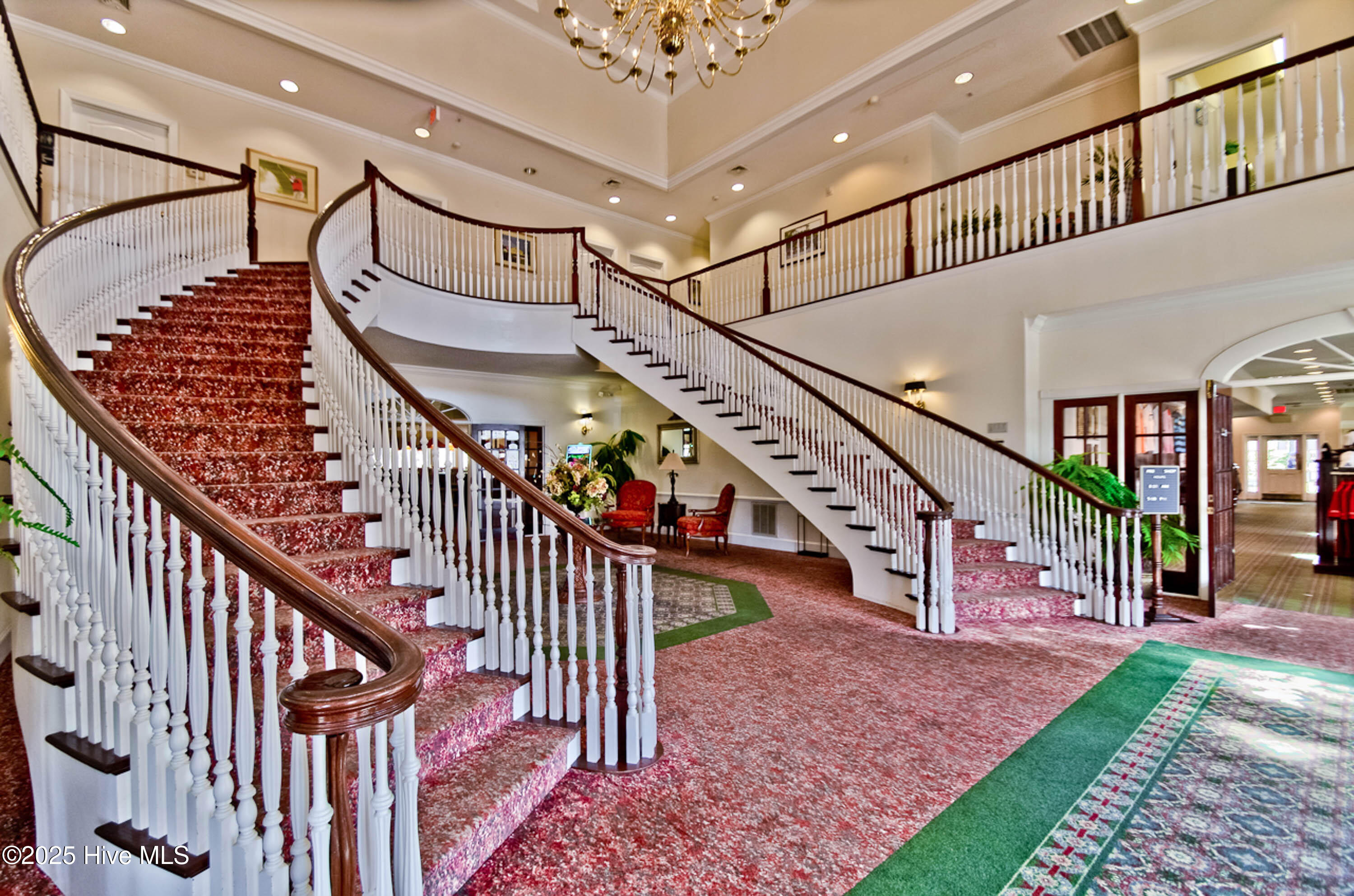 1215 N Middleton Drive NW, 2204