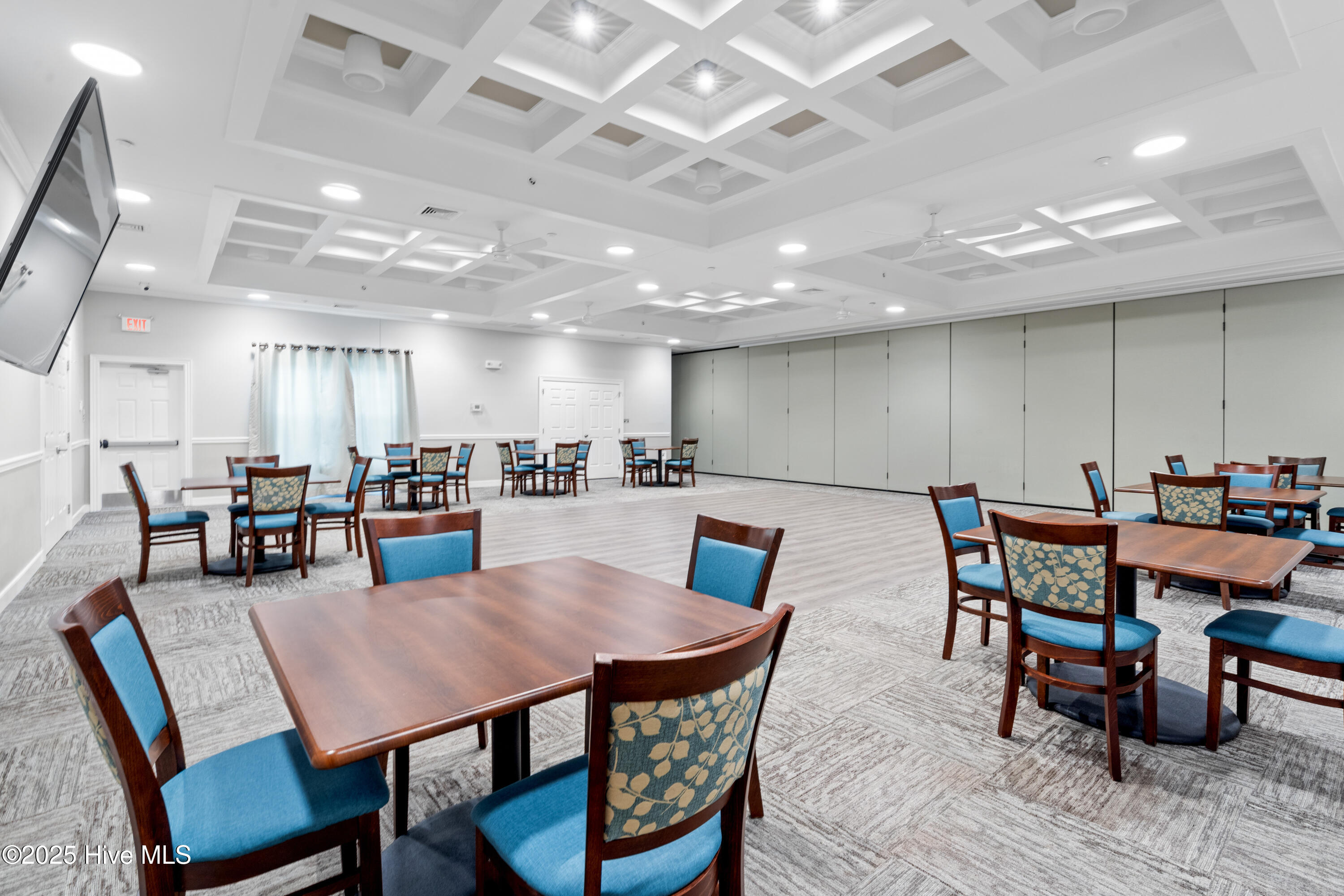 1215 N Middleton Drive NW, 2204