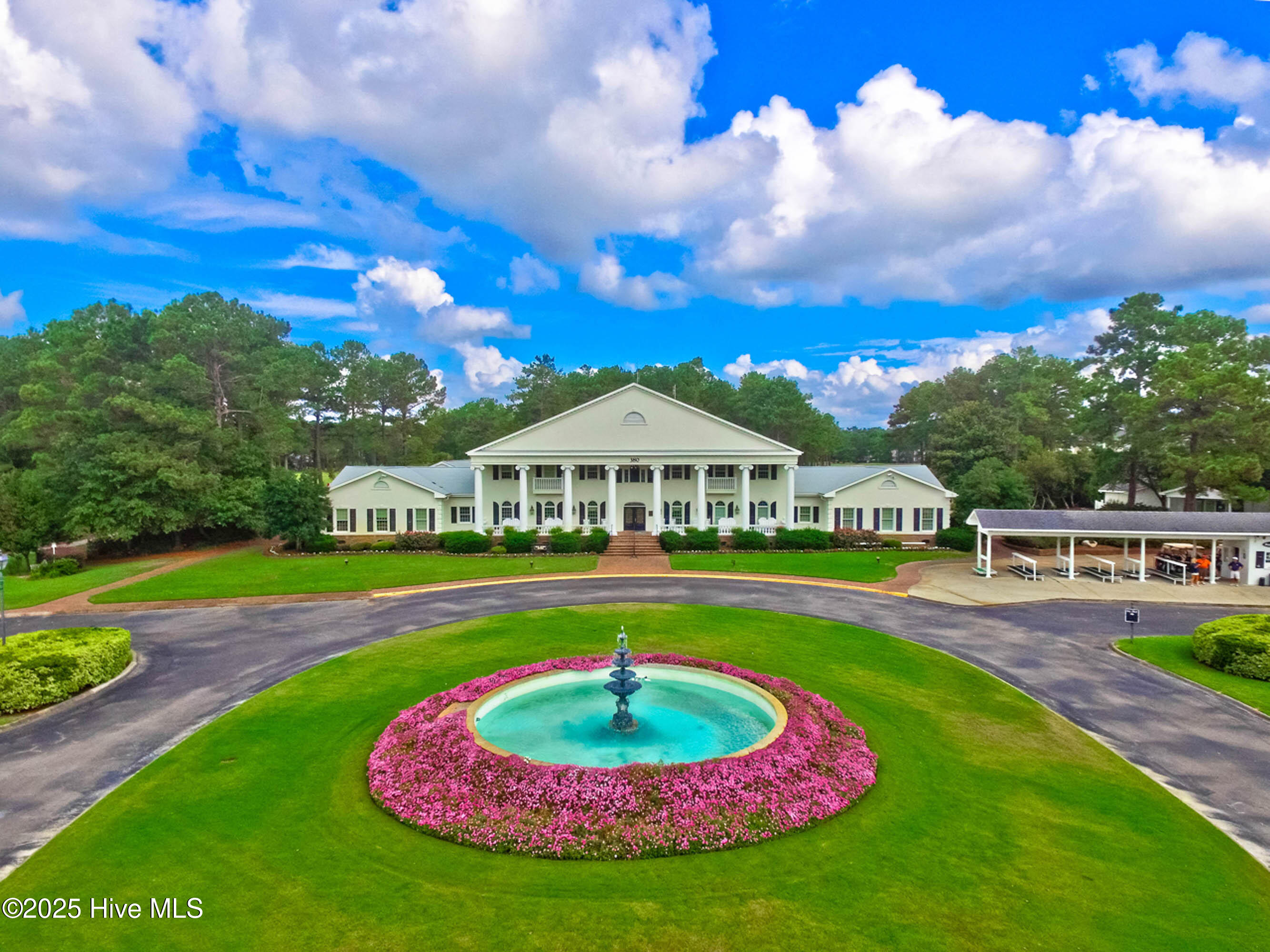 1215 N Middleton Drive NW, 2204