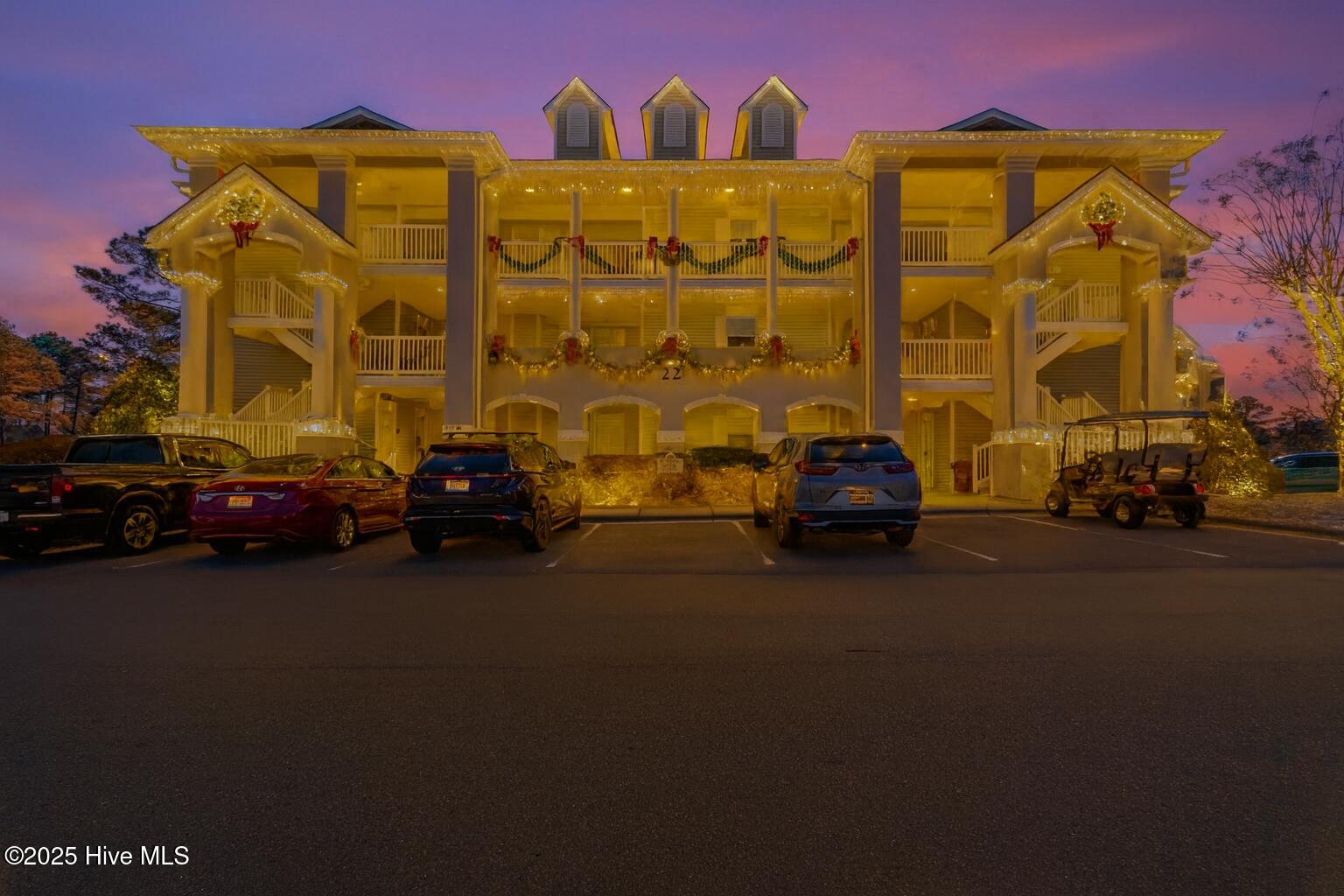 1215 N Middleton Drive NW, 2204