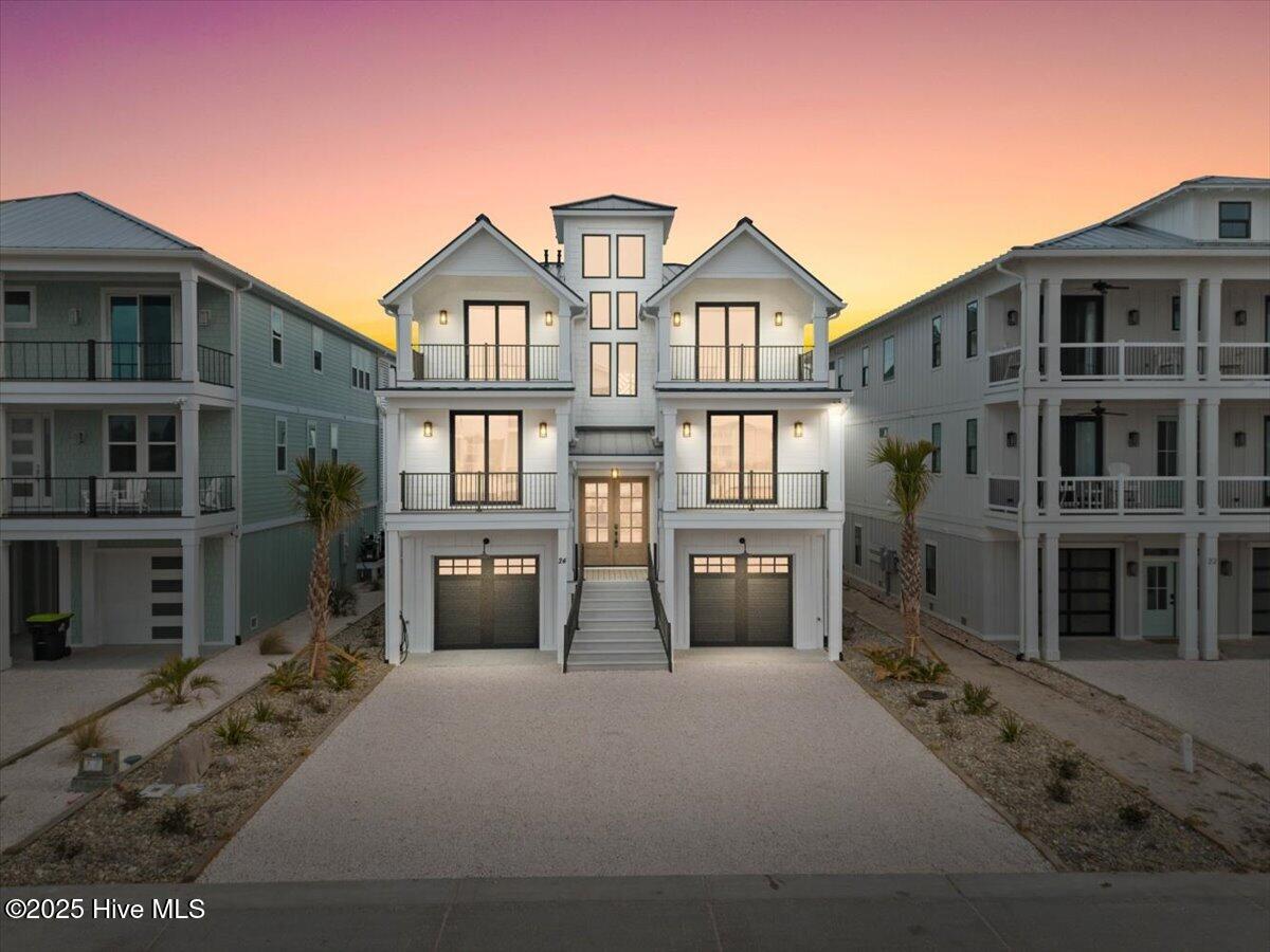 24 Grand View Drive