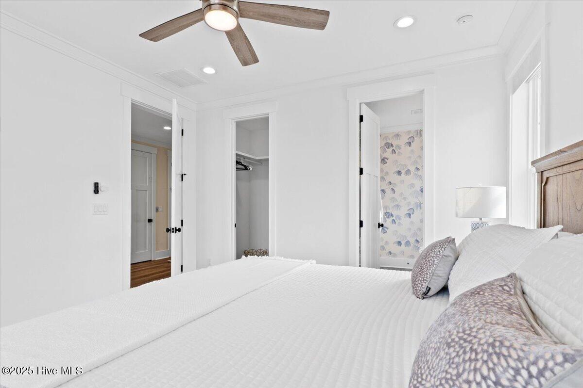 24 Grand View Drive
