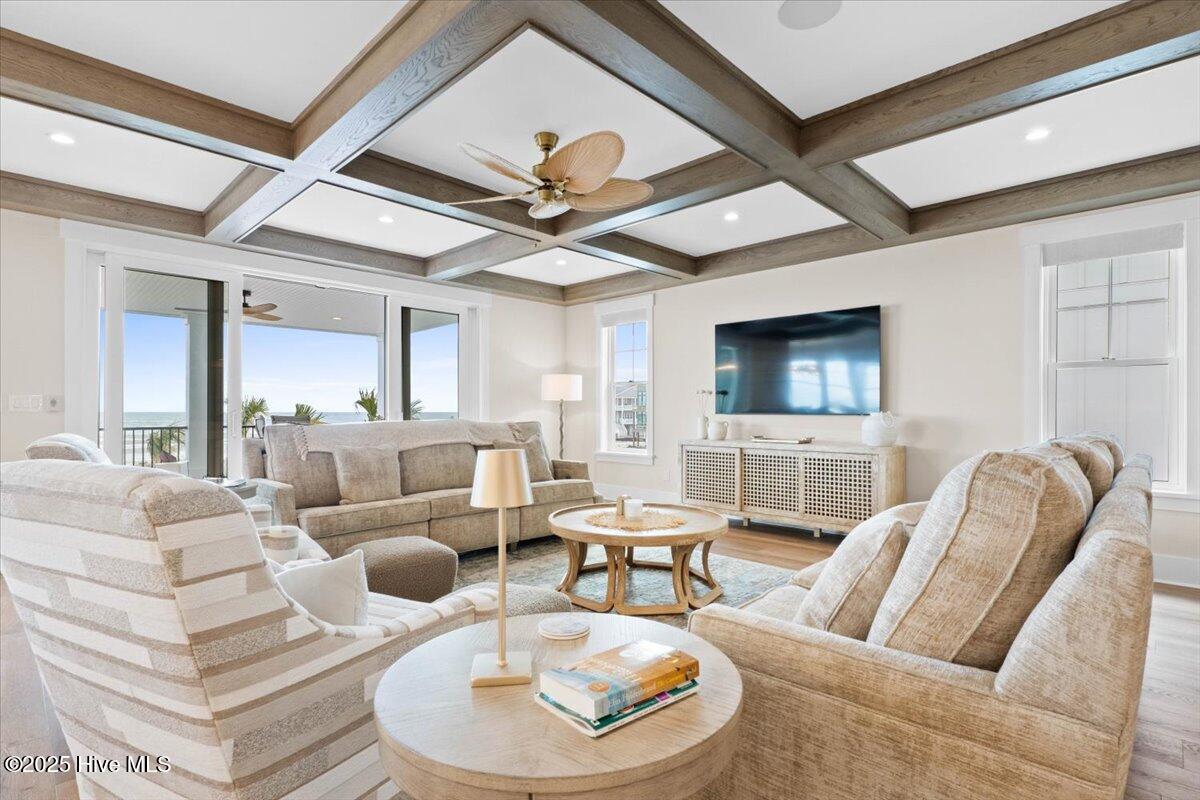 24 Grand View Drive