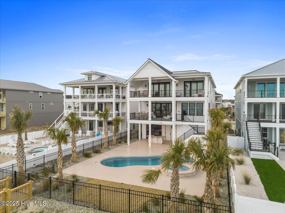 24 Grand View Drive