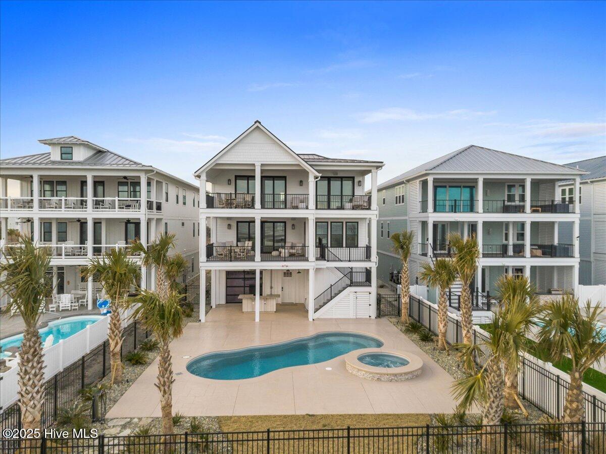 24 Grand View Drive