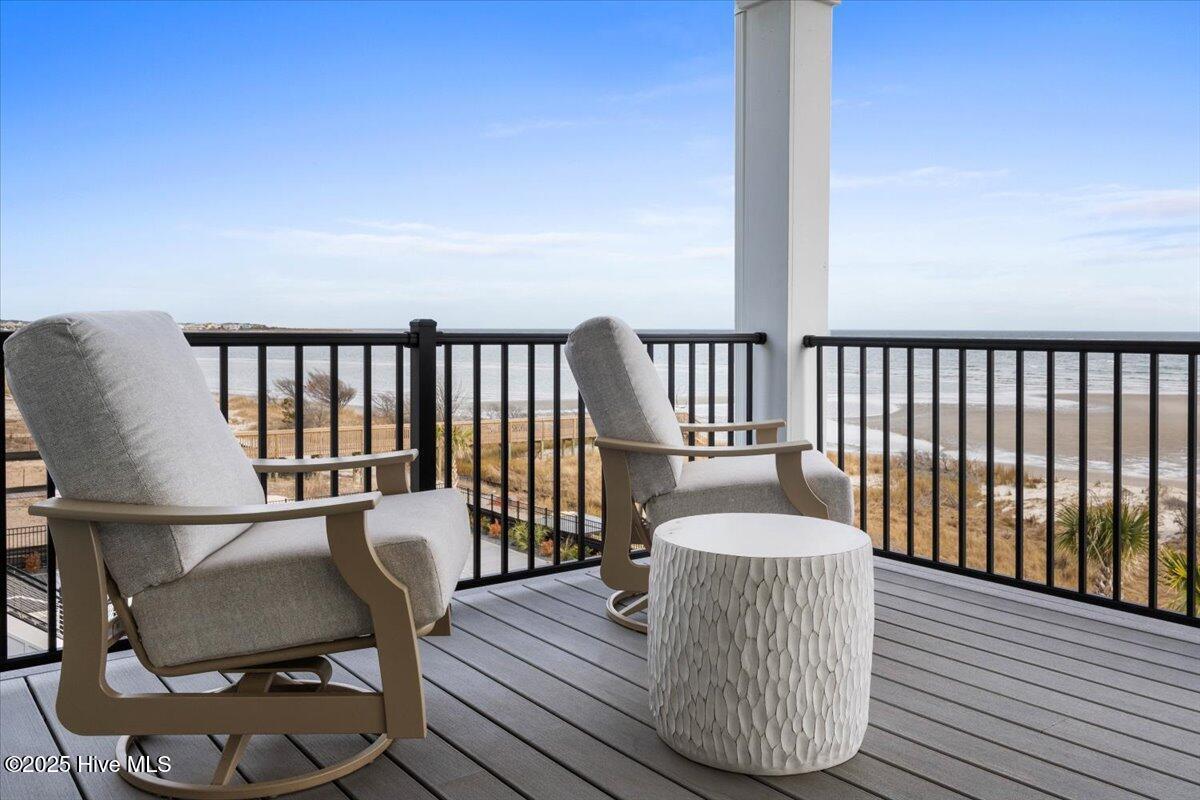 24 Grand View Drive