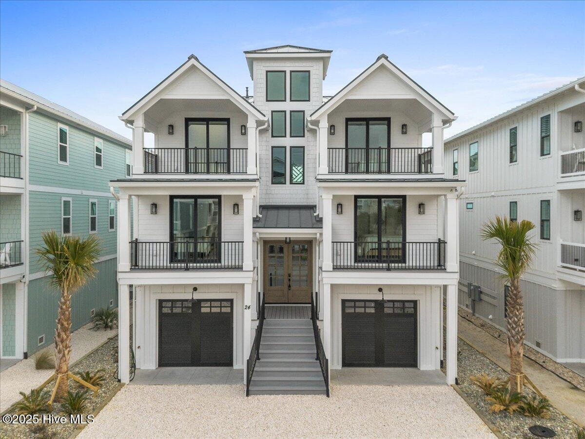 24 Grand View Drive