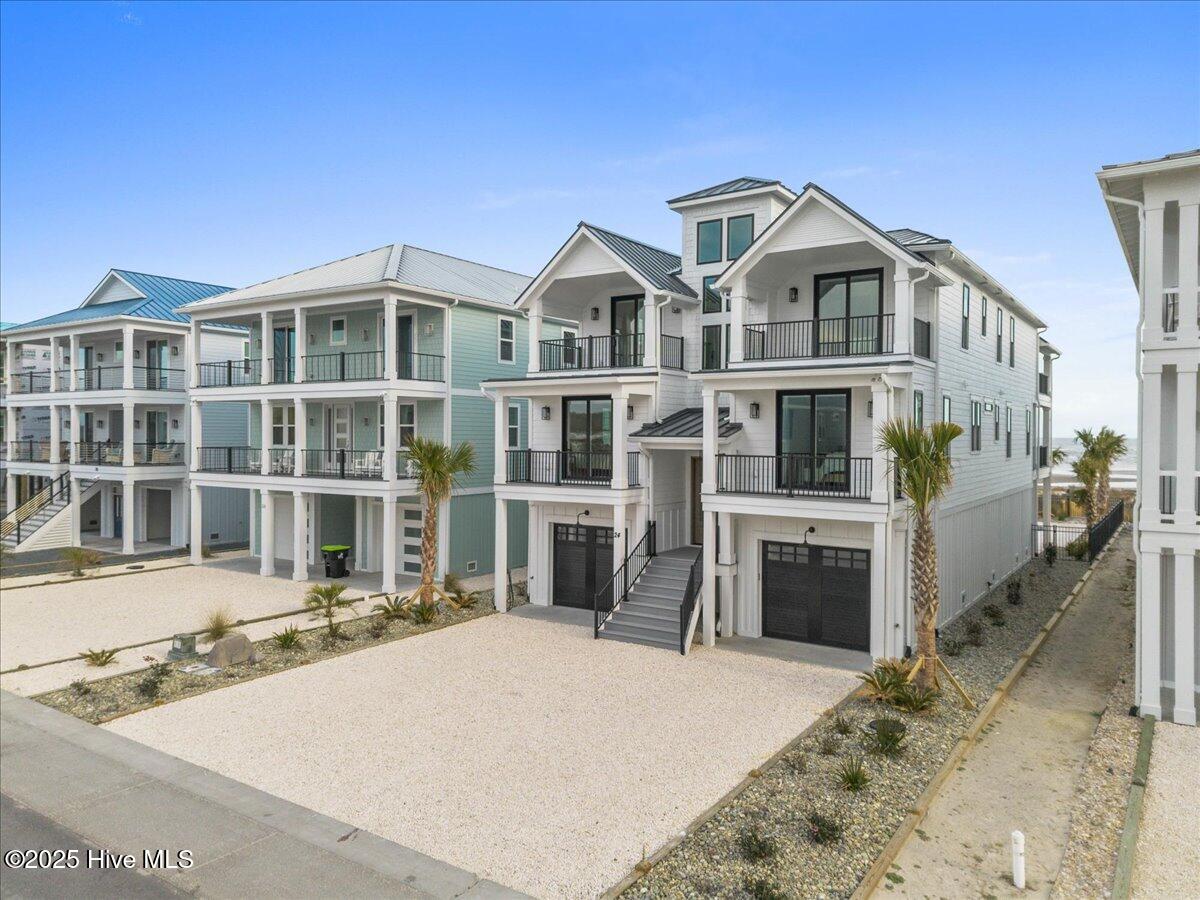 24 Grand View Drive