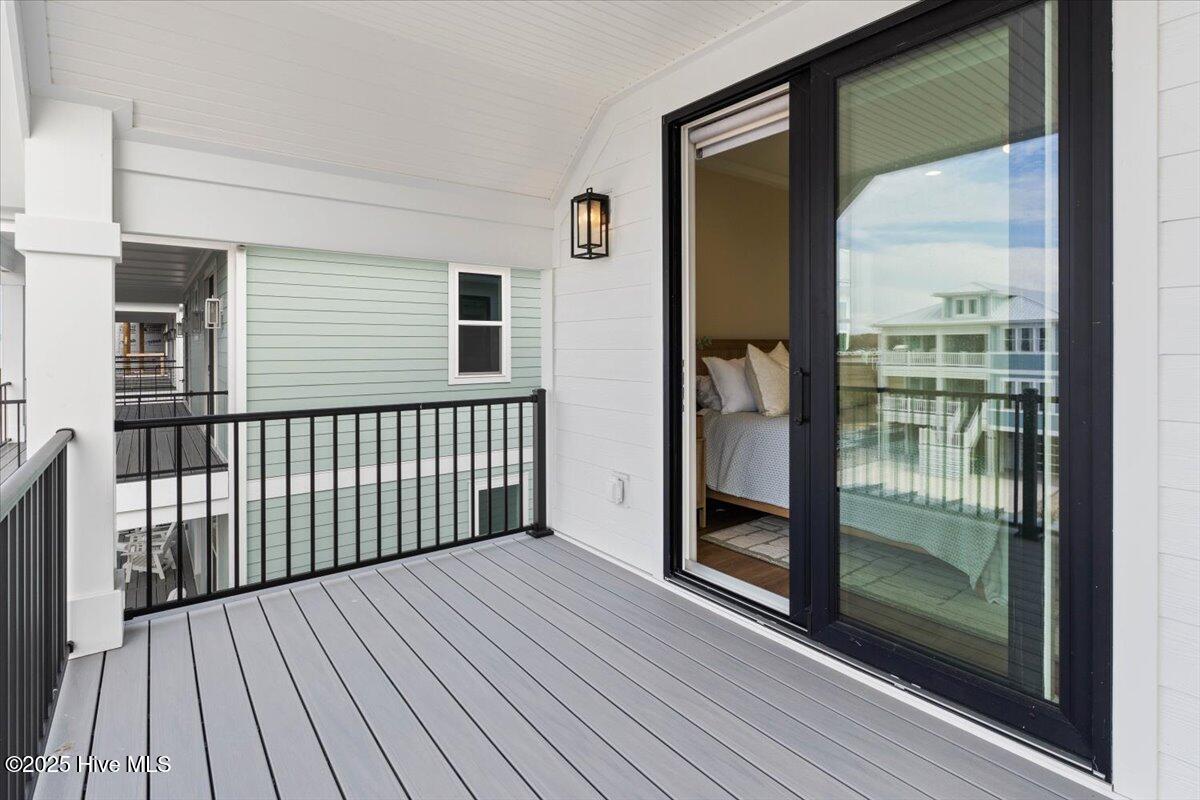 24 Grand View Drive