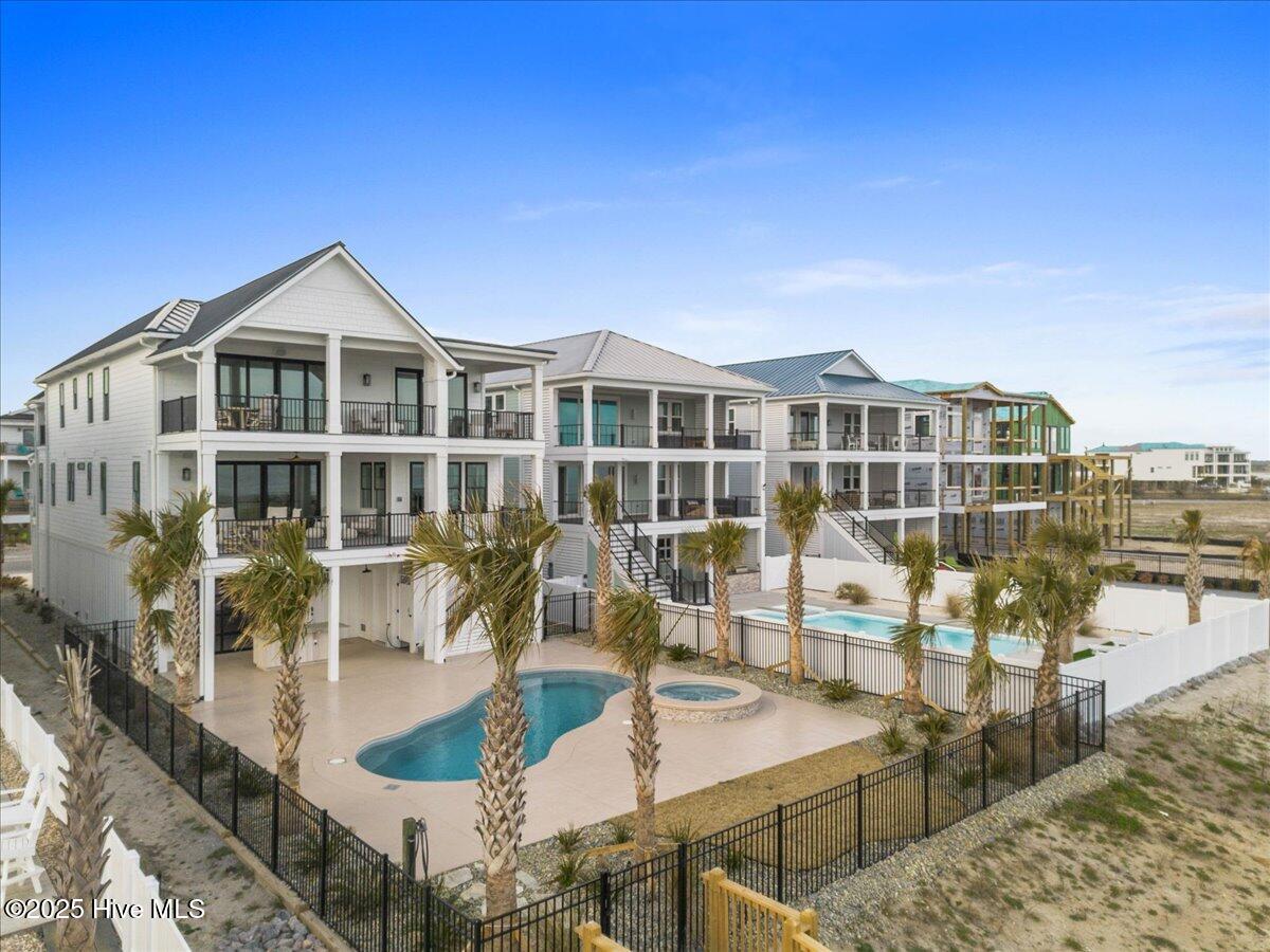 24 Grand View Drive