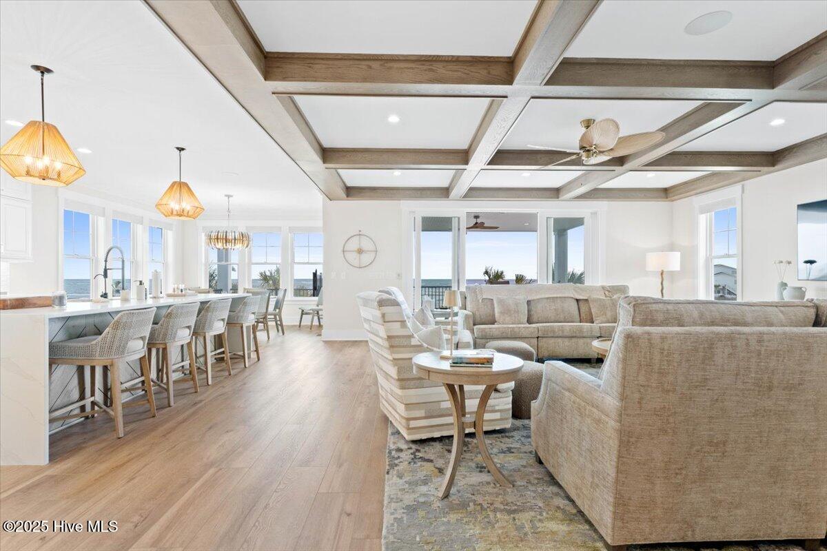 24 Grand View Drive
