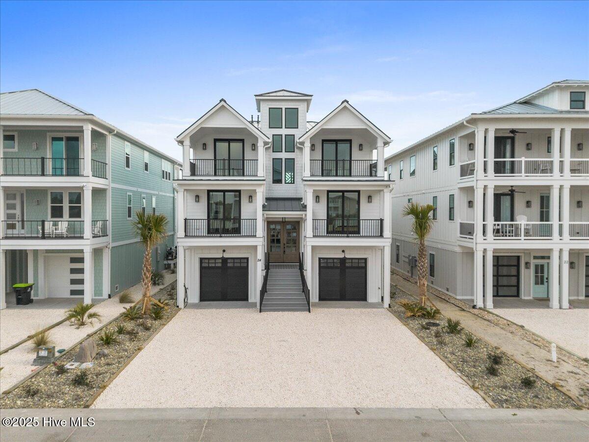 24 Grand View Drive