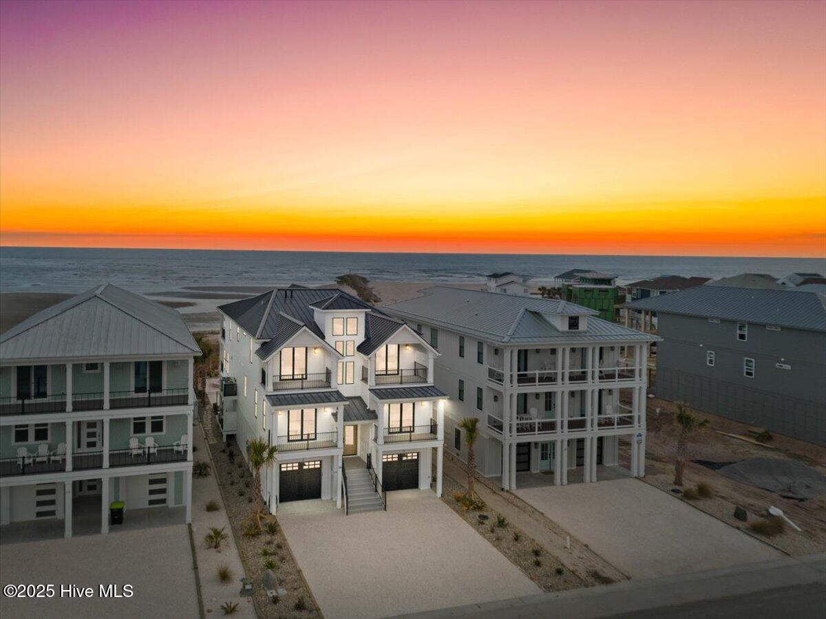 24 Grand View Drive