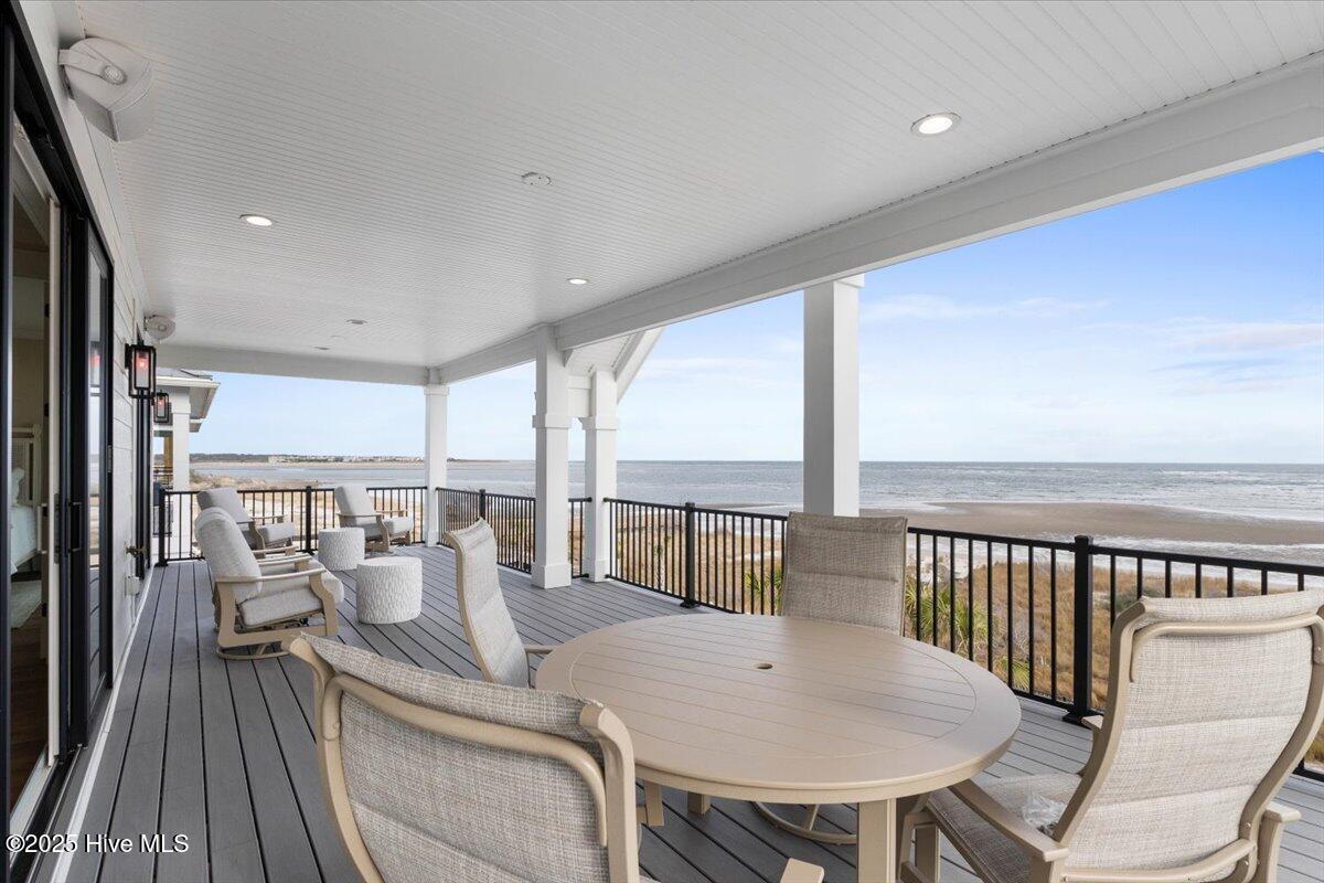 24 Grand View Drive