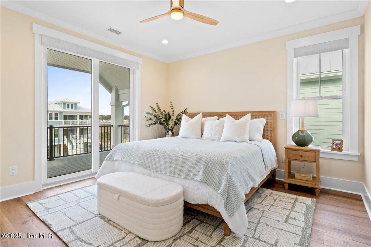 24 Grand View Drive