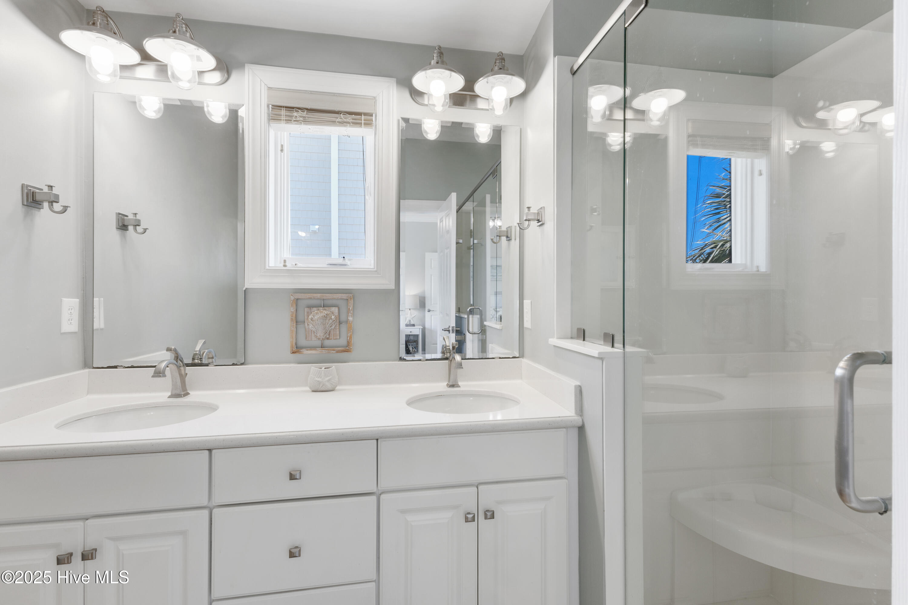 2 Jan Street SW, # B