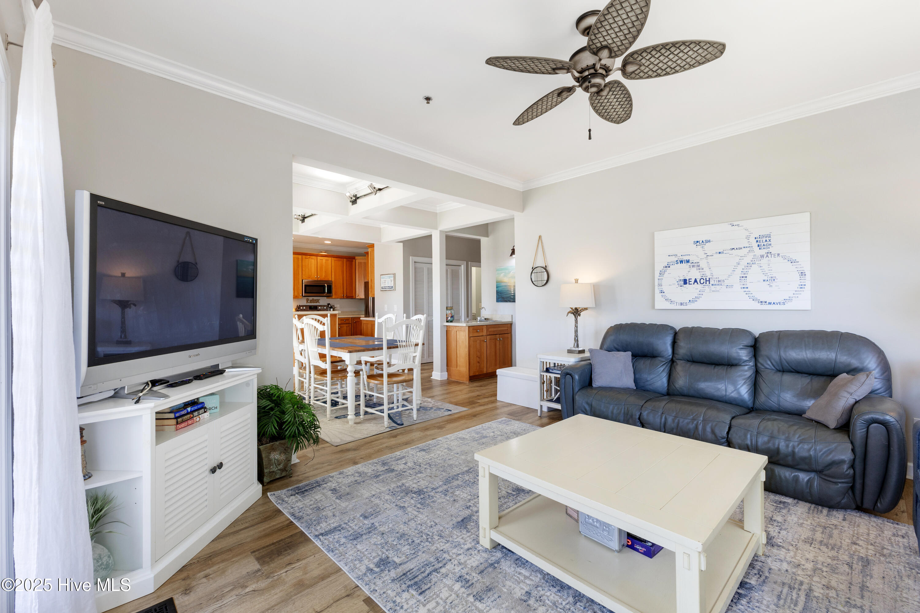 2 Jan Street SW, # B