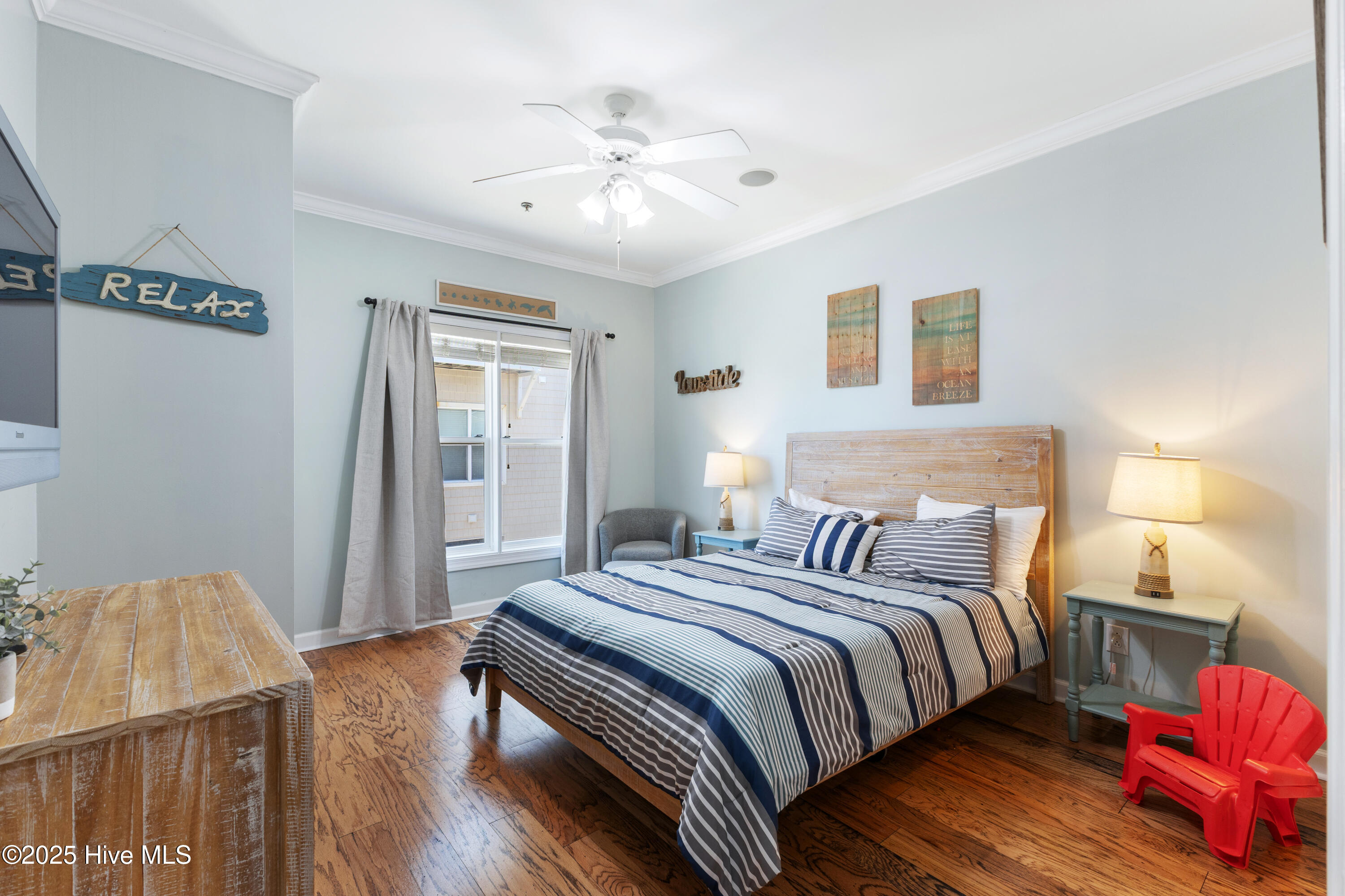 2 Jan Street SW, # B