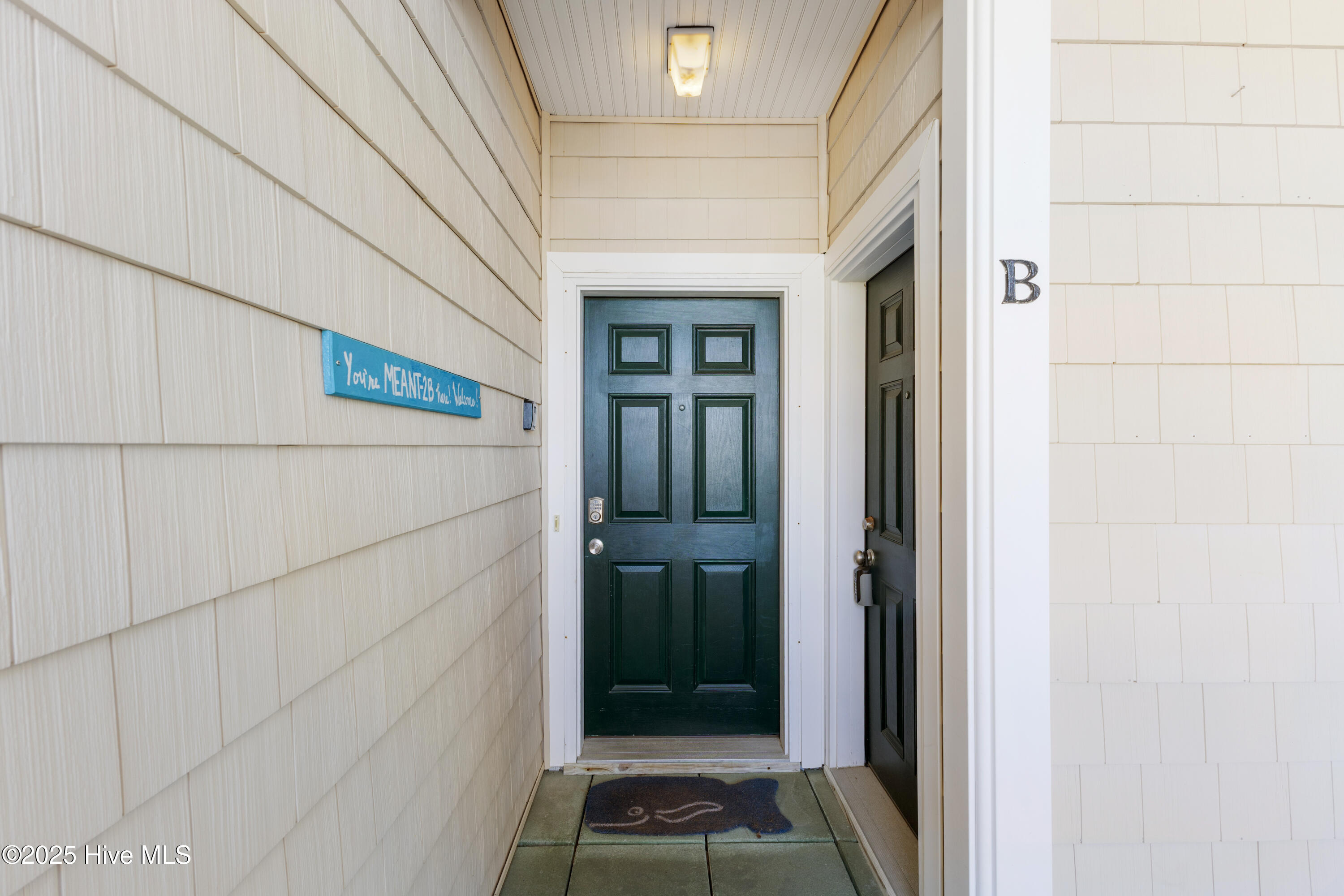 2 Jan Street SW, # B