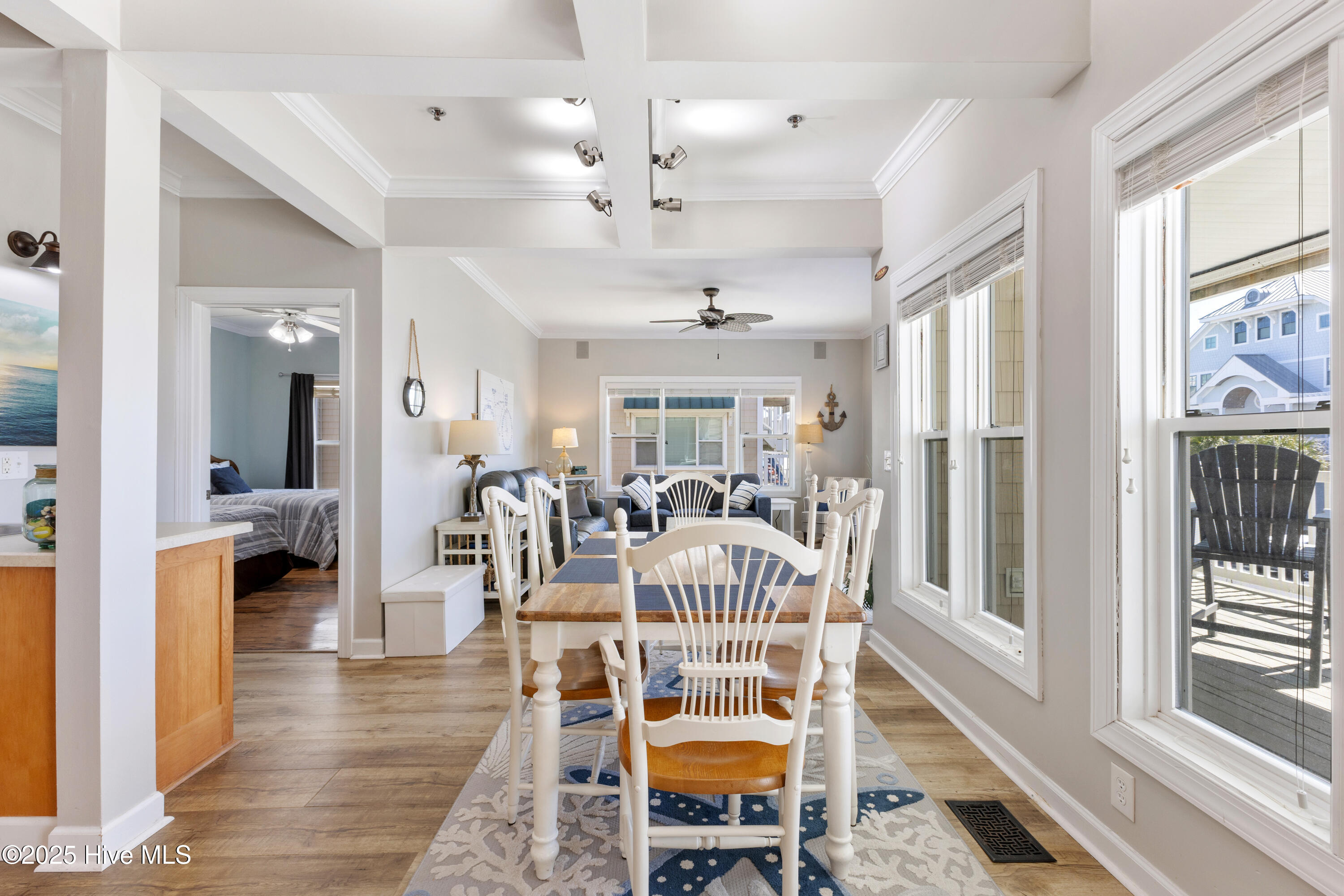 2 Jan Street SW, # B