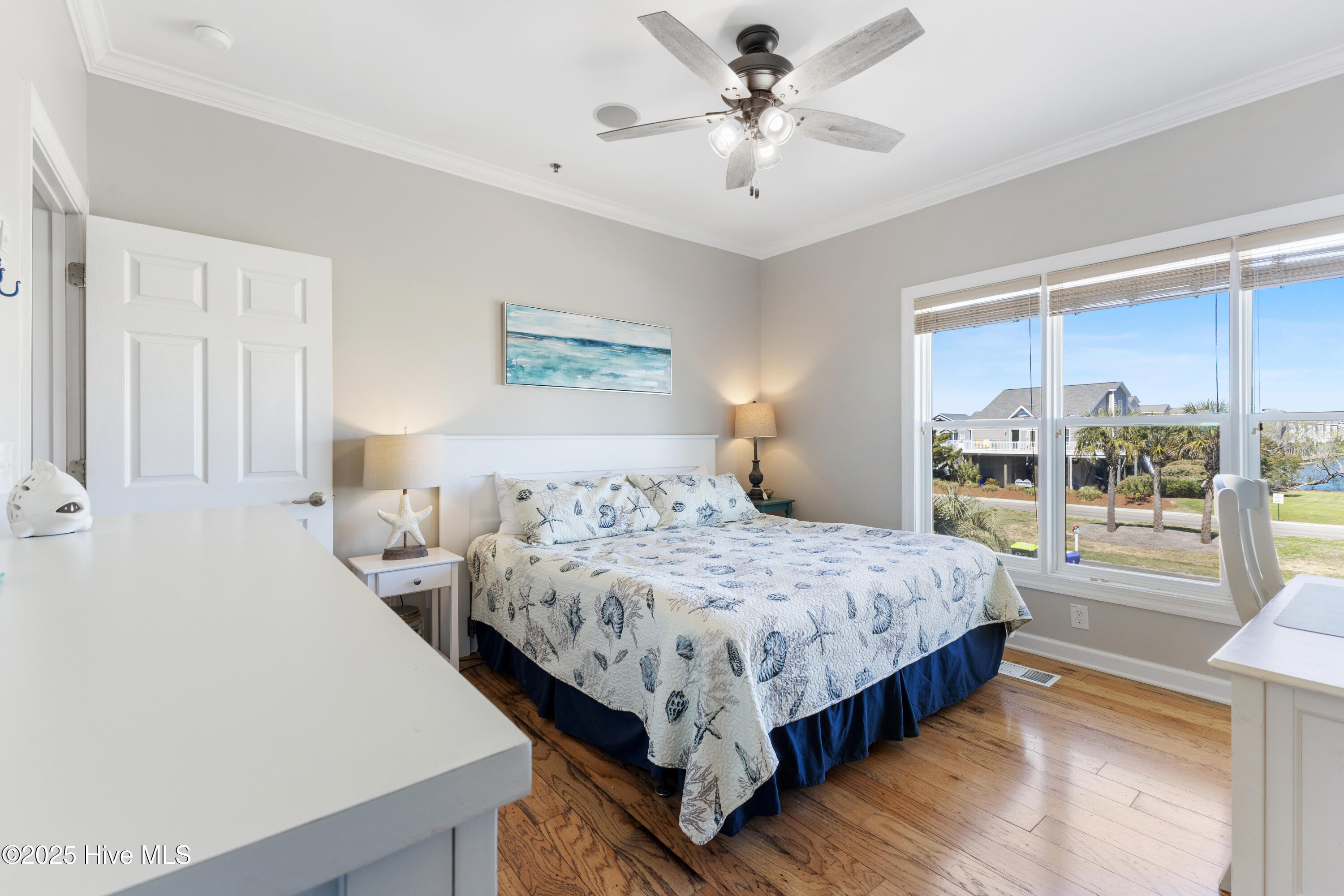 2 Jan Street SW, # B