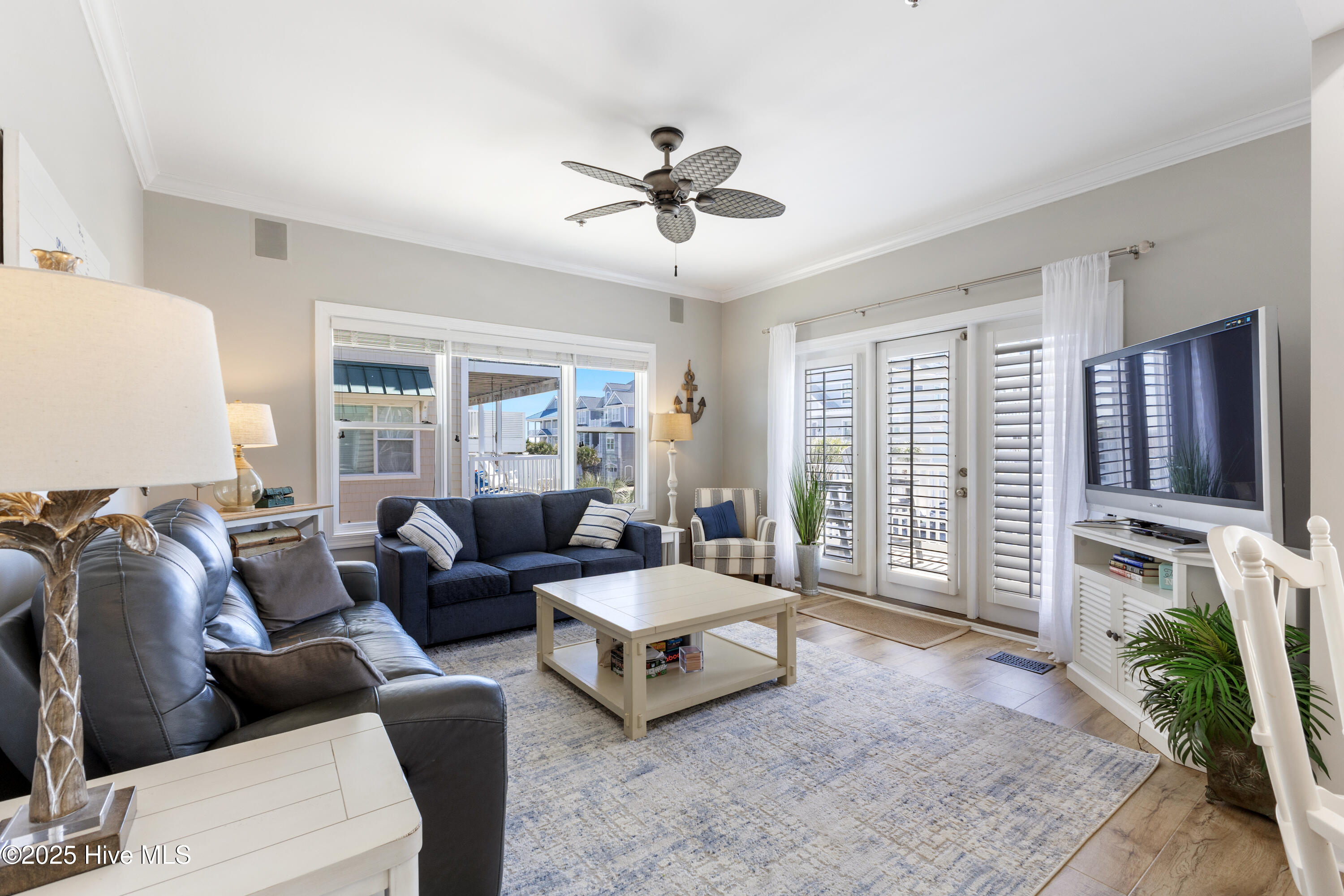 2 Jan Street SW, # B