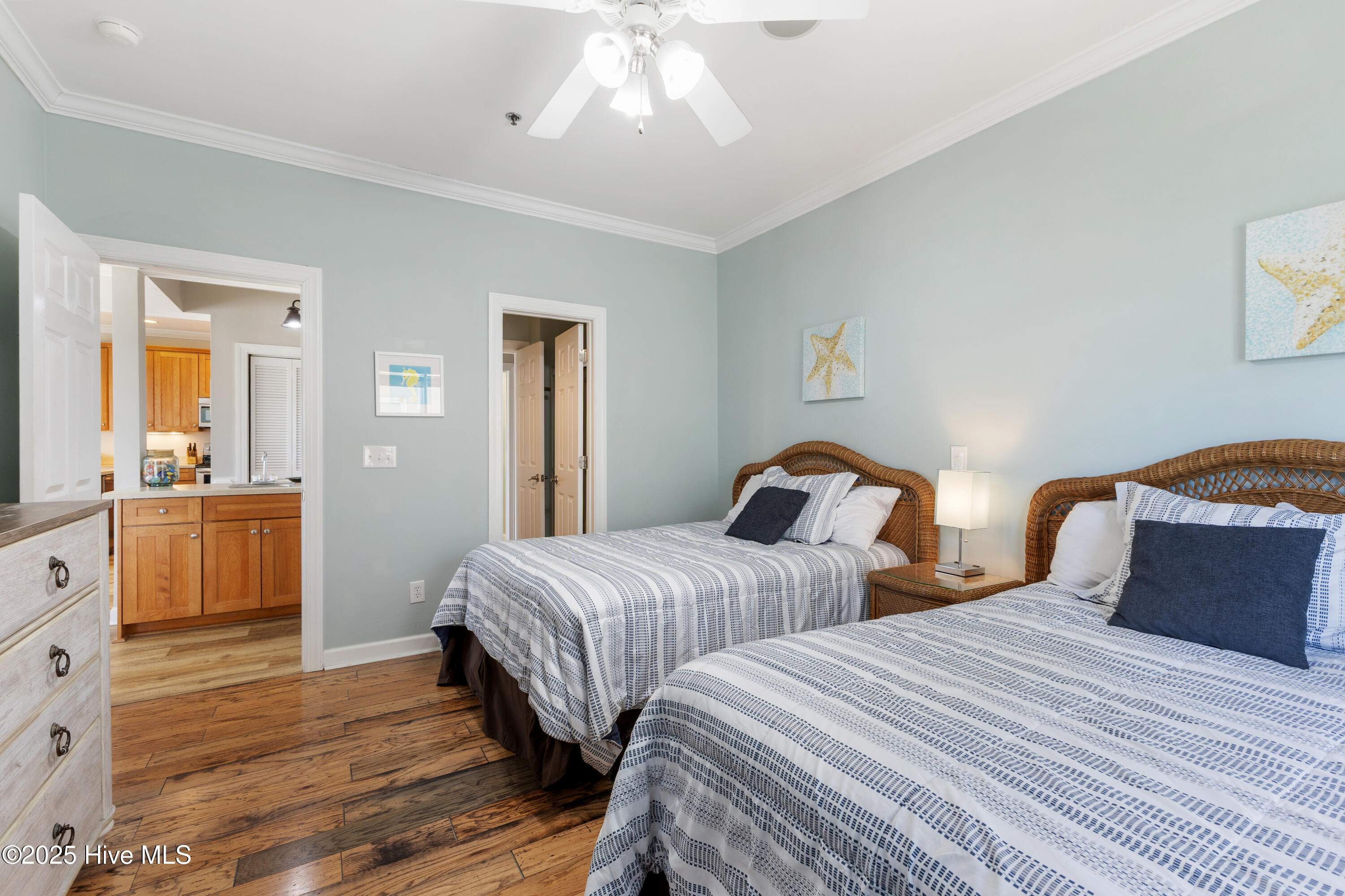 2 Jan Street SW, # B